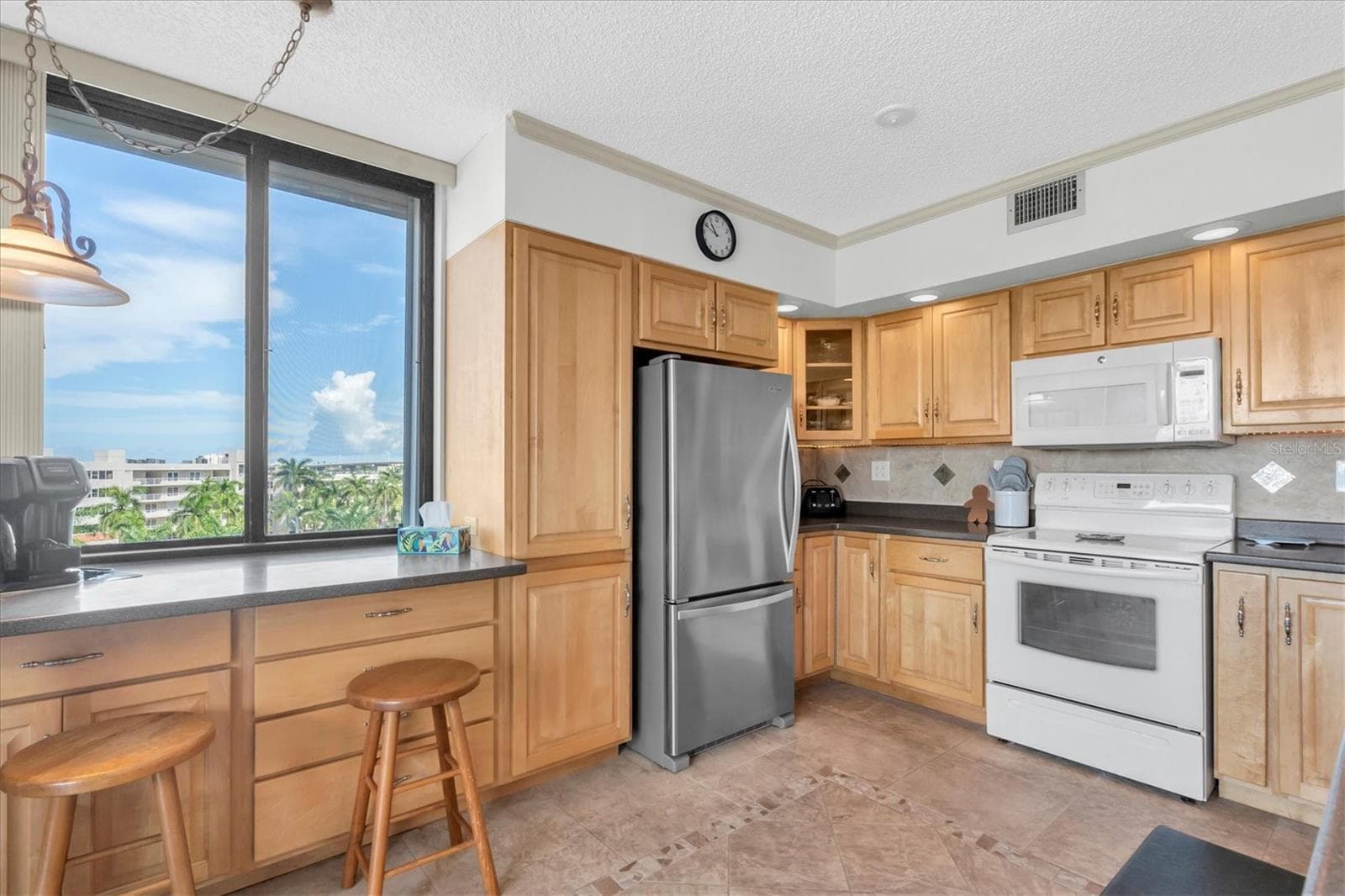 Custom Cabinets with built in desk and pantery - 6287 BAHIA DEL MAR CIR #602, ST PETERSBURG