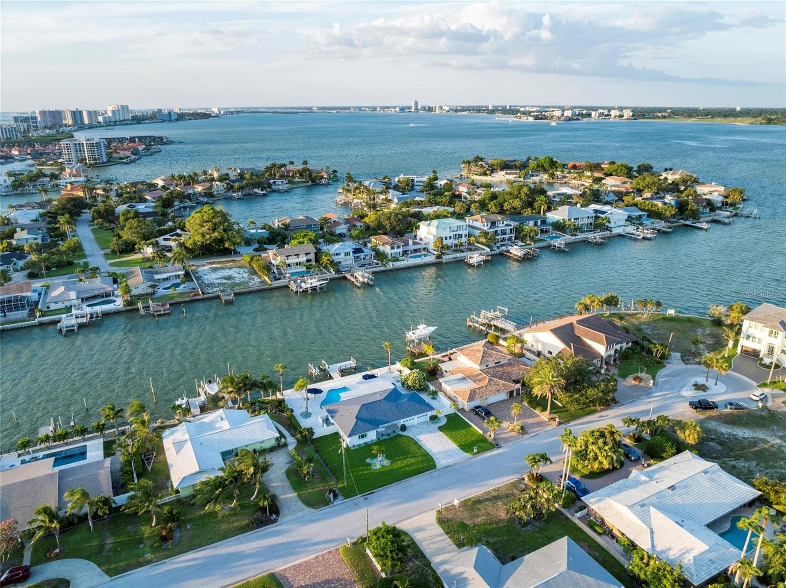 Single Family Residence at 227 HOWARD DR, BELLEAIR BEACH, photo 52 of 56
