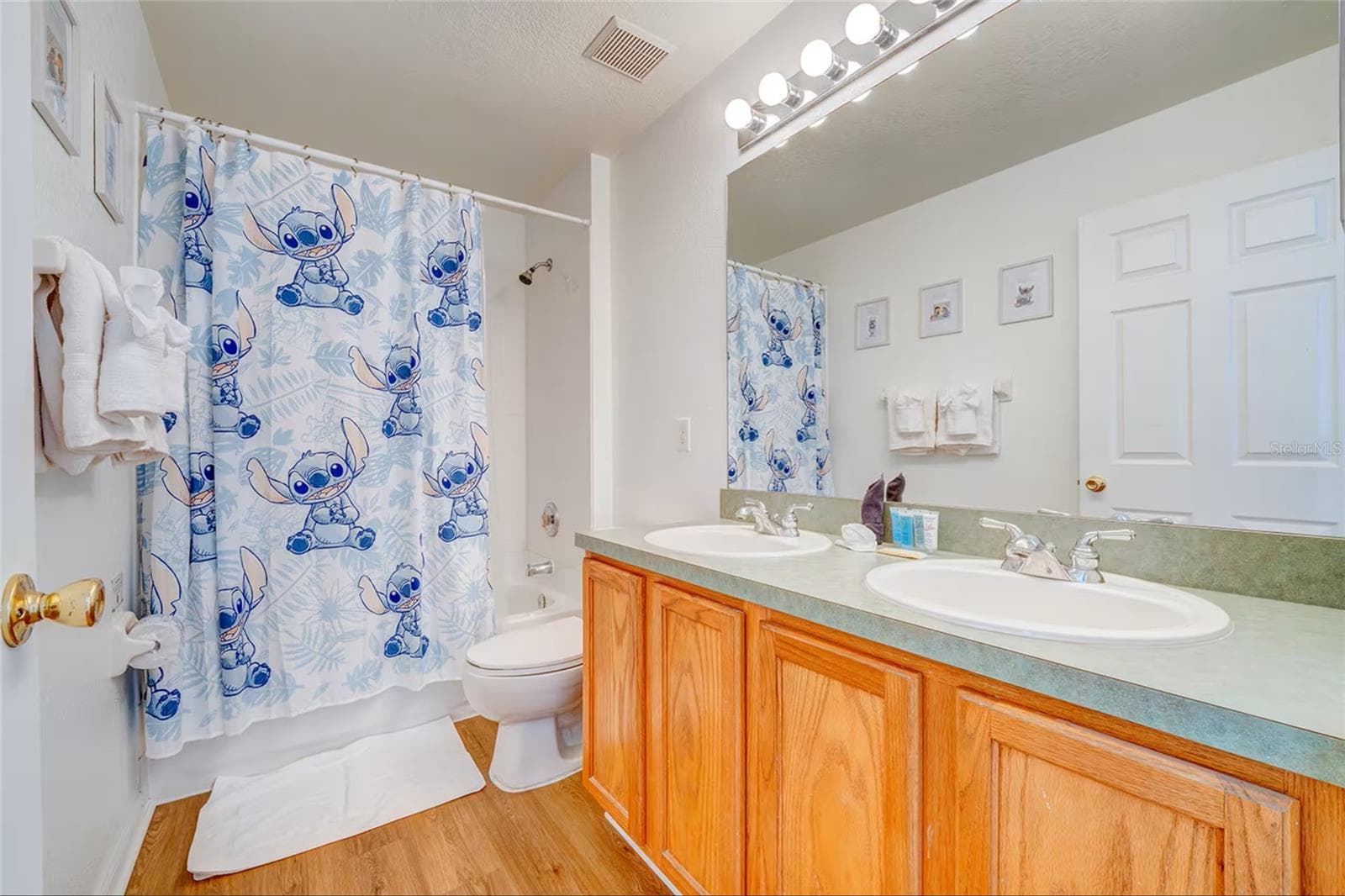 Single Family Residence at 136 TROON CIR, DAVENPORT, photo 18 of 35