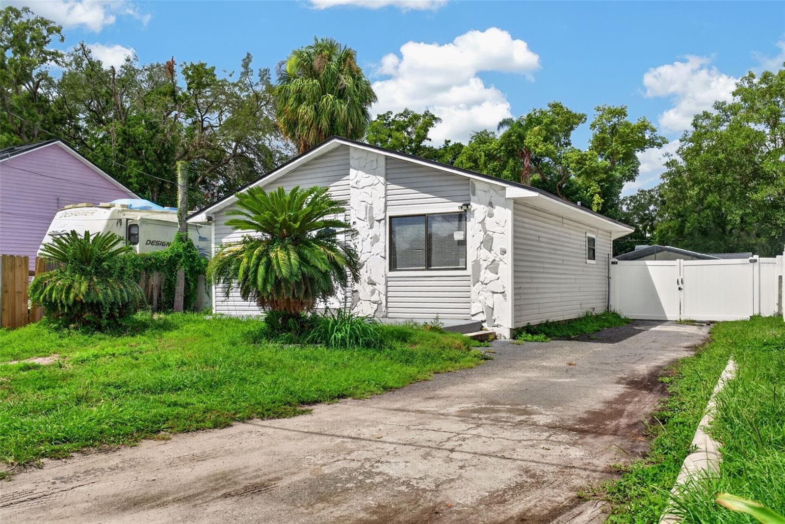 Single Family Residence at 8114 N EDISON AVE, TAMPA, photo 57 of 61