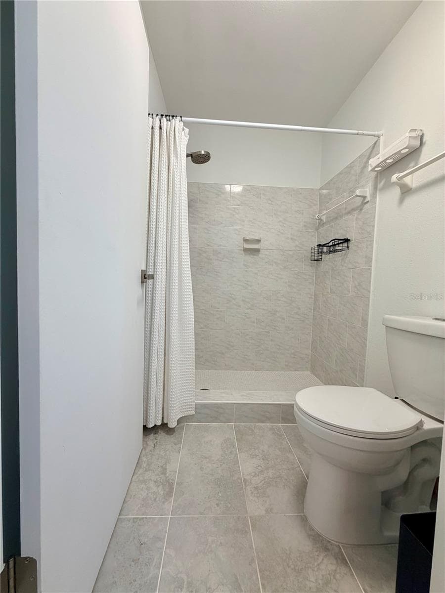 Condominium at 6015 LAKETREE LN #E, TEMPLE TERRACE, photo 17 of 27