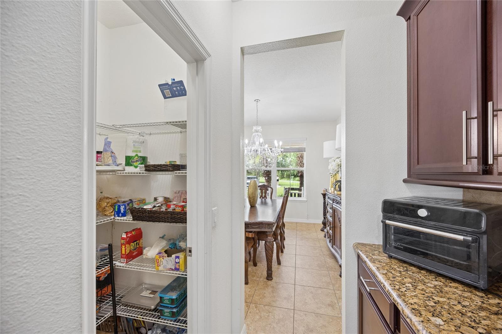 Single Family Residence at 3899 MT VERNON WAY, KISSIMMEE, photo 13 of 48