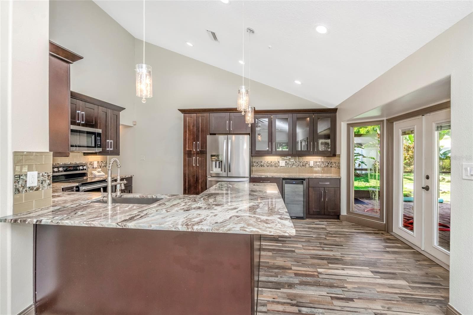 Single Family Residence at 14904 PERRIWINKLE PL, TAMPA, photo 33 of 64