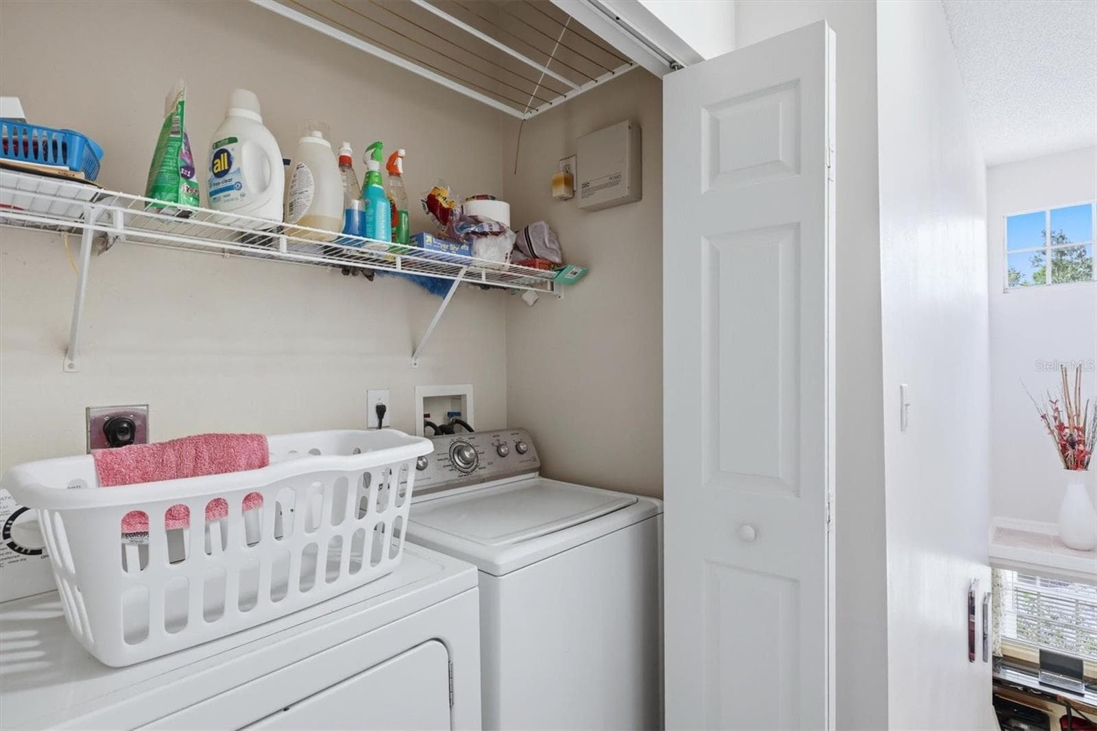 Washer and dryer - 5001 BARALDI CIR #22-209, SARASOTA
