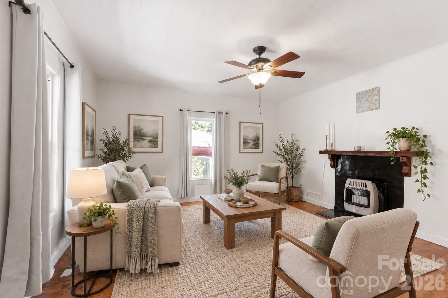 Virtually staged - 466 Miller Avenue, Marion