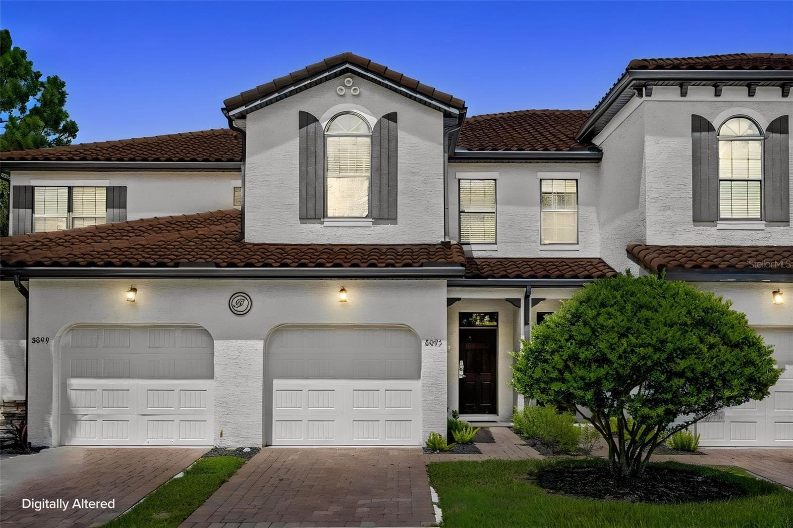 8095 BROOKSVILLE DR