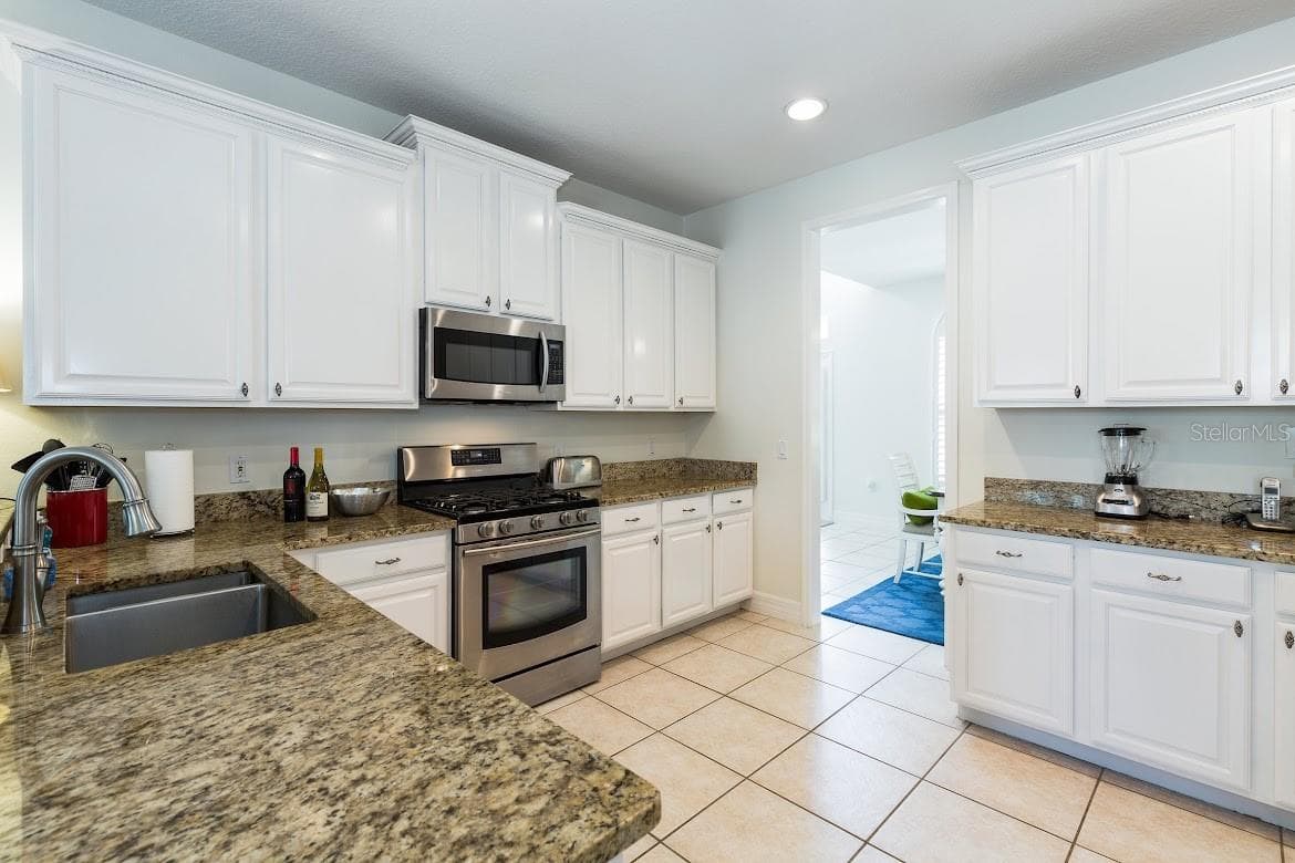 Single Family Residence at 7909 SEA PEARL CIR, KISSIMMEE, photo 15 of 41