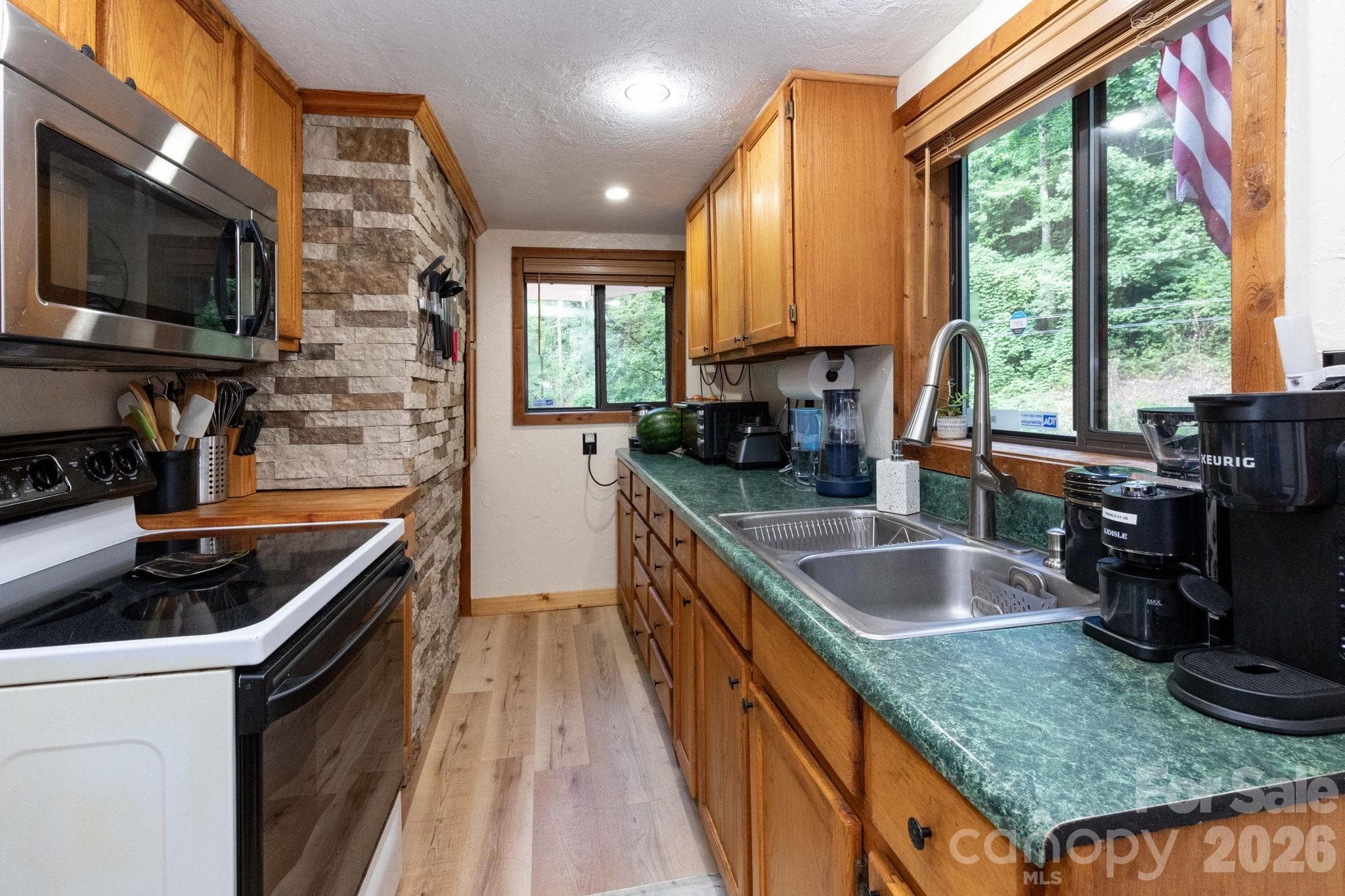Single Family Residence at 3387 Union Hill Road, Whittier, photo 8 of 25