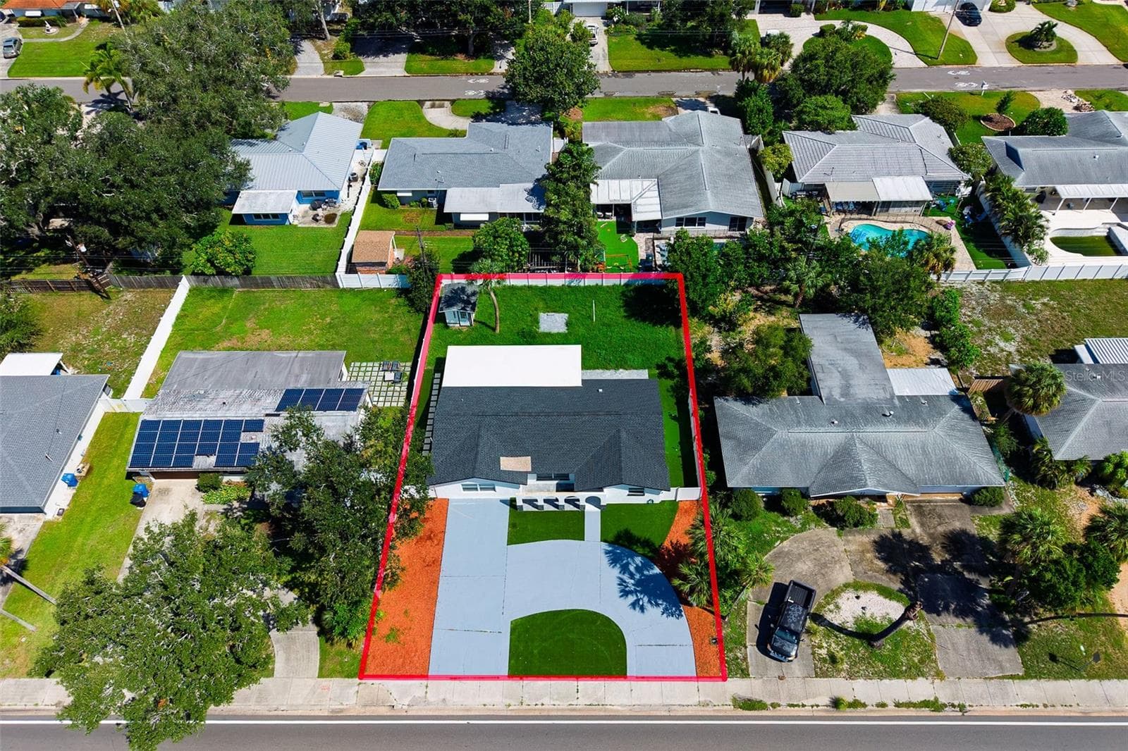 Single Family Residence at 1077 40TH AVE NE, ST PETERSBURG, photo 61 of 73