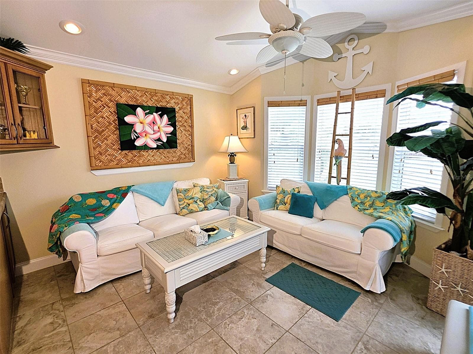 Manufactured Home at 20300 LEONARD - LOT 33, LUTZ, photo 7 of 59