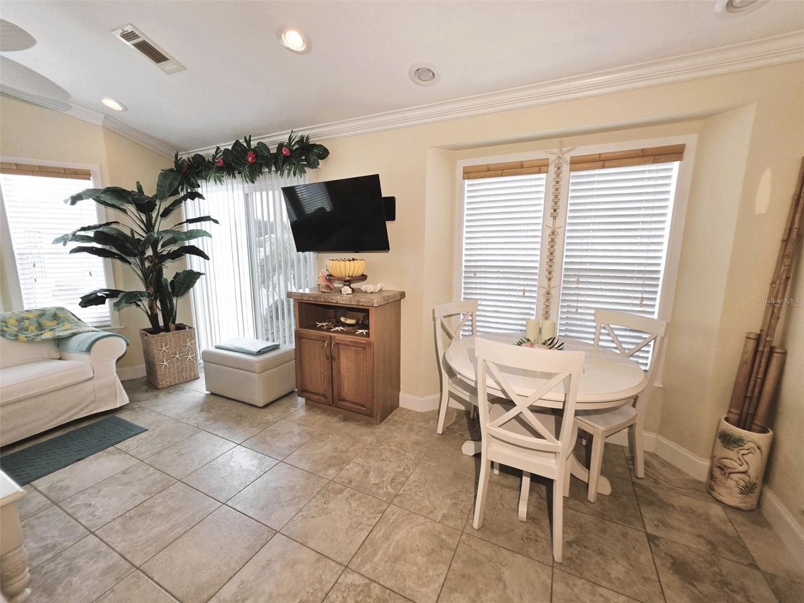 Manufactured Home at 20300 LEONARD - LOT 33, LUTZ, photo 10 of 59