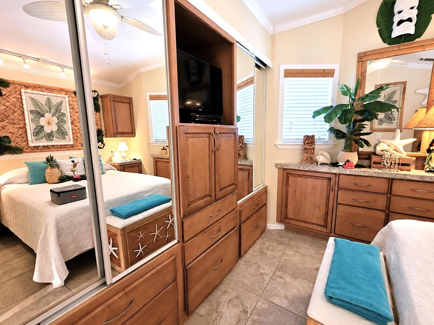 Manufactured Home at 20300 LEONARD - LOT 33, LUTZ, photo 22 of 59