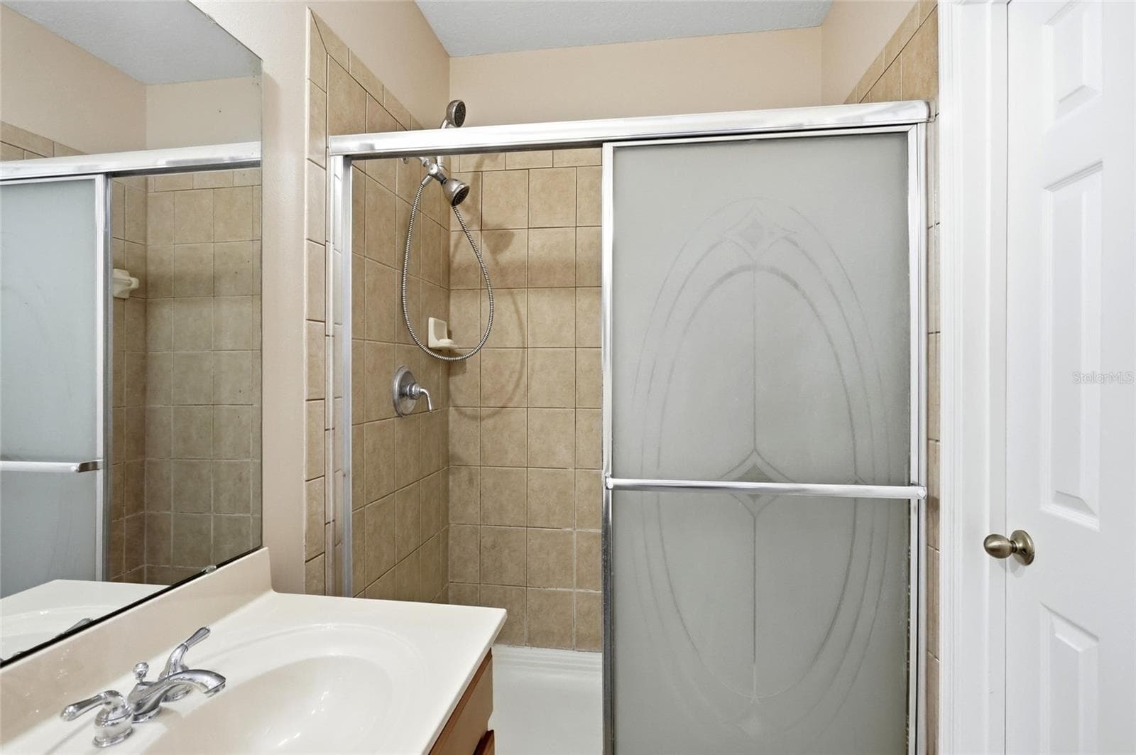Townhouse at 9863 TIVOLI VILLA DR, ORLANDO, photo 33 of 68