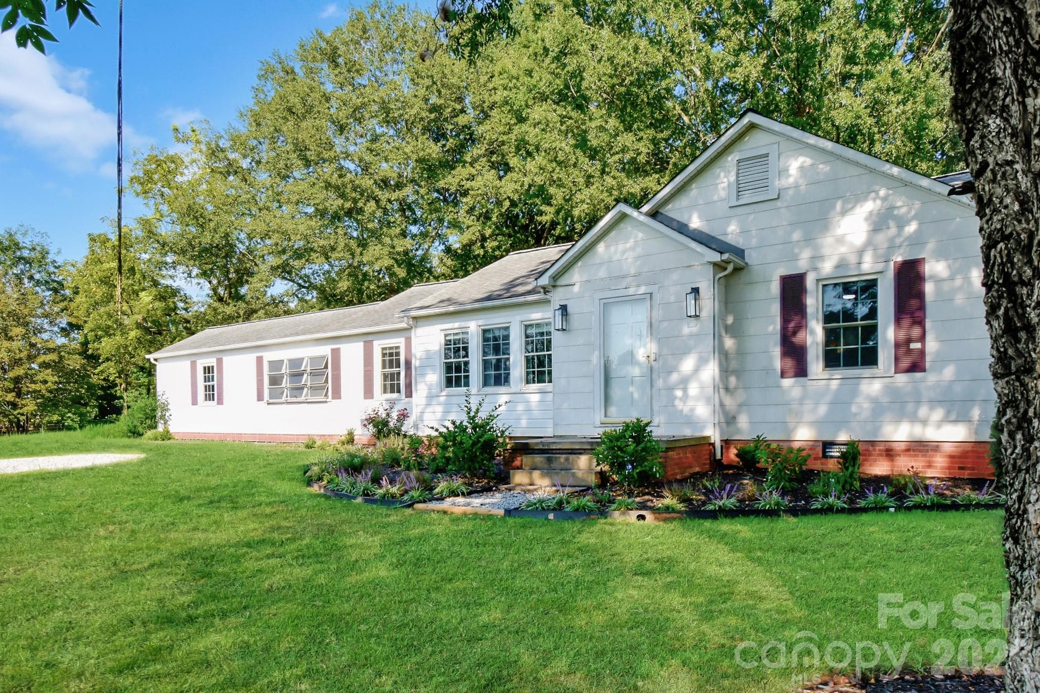 541 Perry Road