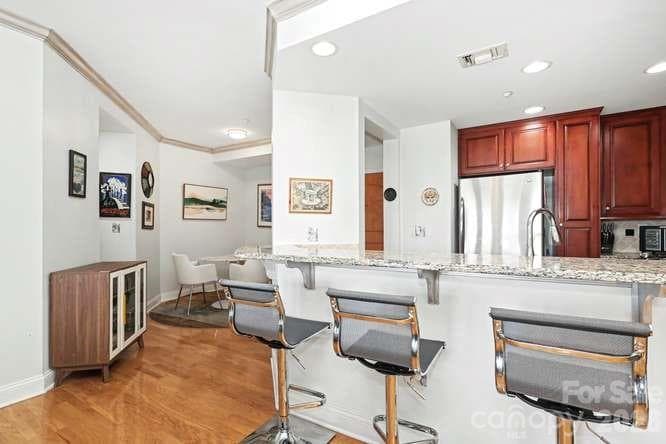 Breakfast bar and separate dining area off the kitchen - 401 N Church Street, Charlotte