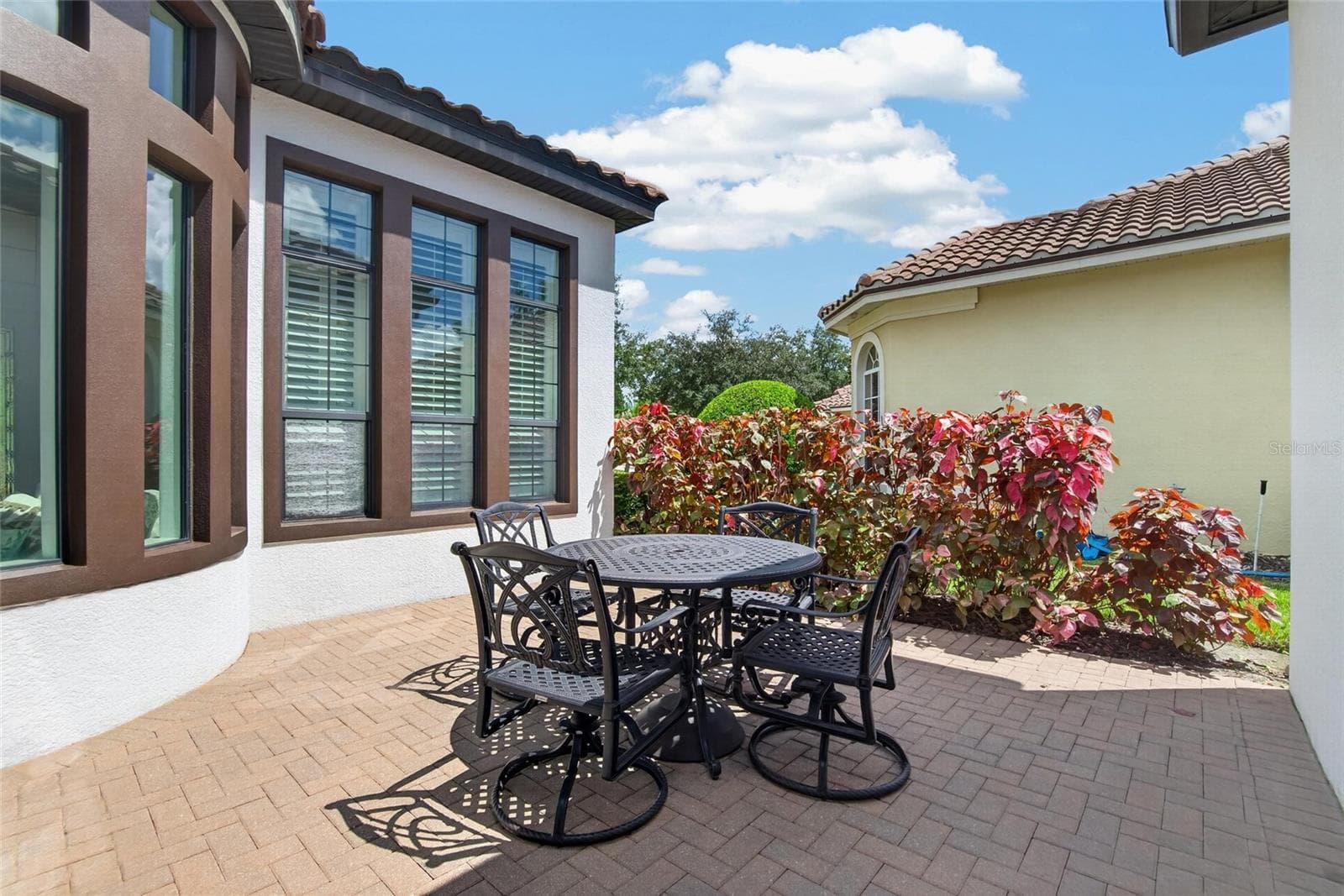 Single Family Residence at 8467 DUNHAM STATION DR, TAMPA, photo 8 of 60