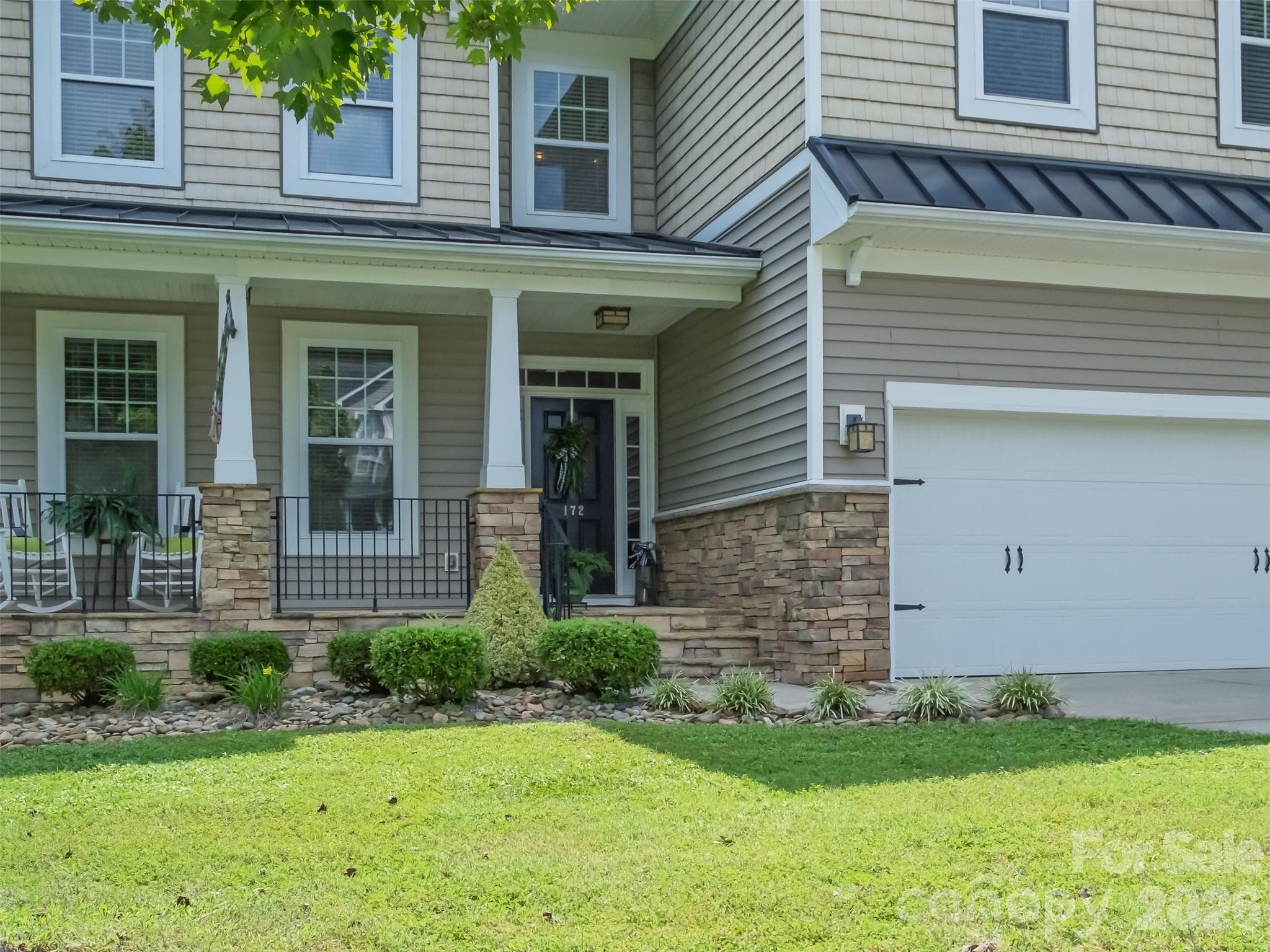 Single Family Residence at 172 Tom Sawyer Lane, Mount Holly, photo 2 of 48