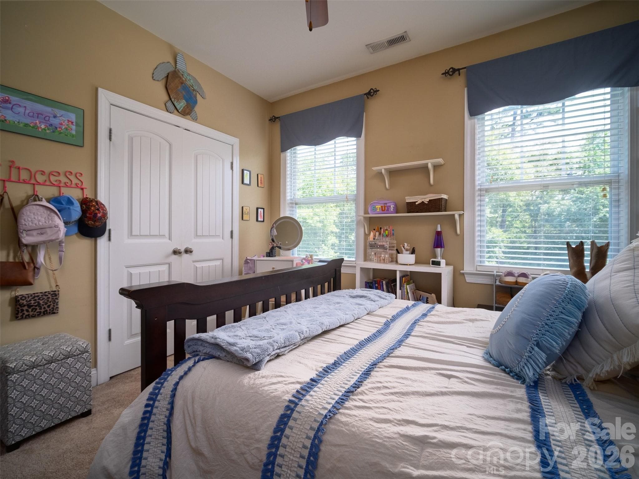 Single Family Residence at 172 Tom Sawyer Lane, Mount Holly, photo 11 of 48