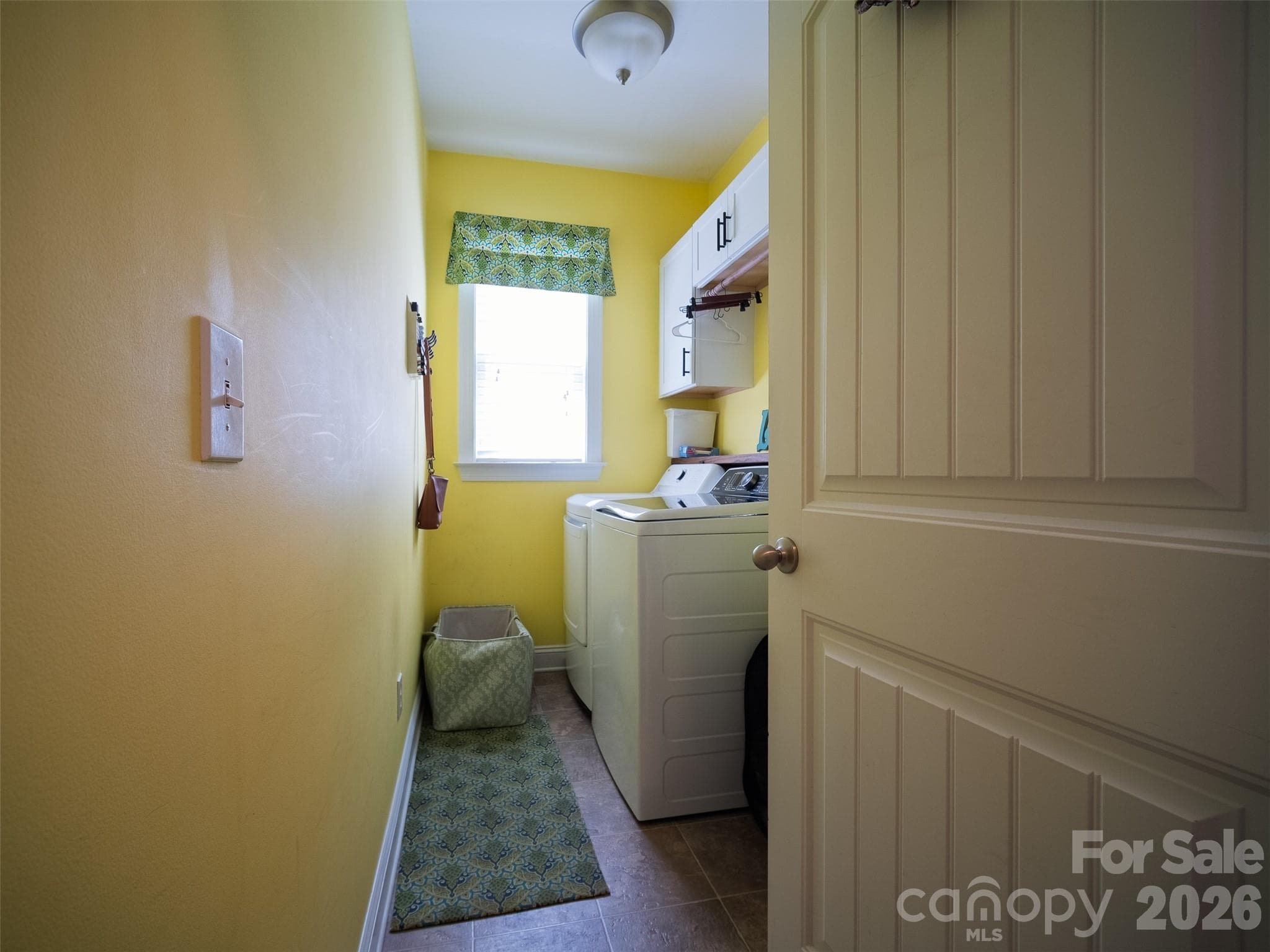 Single Family Residence at 172 Tom Sawyer Lane, Mount Holly, photo 29 of 48