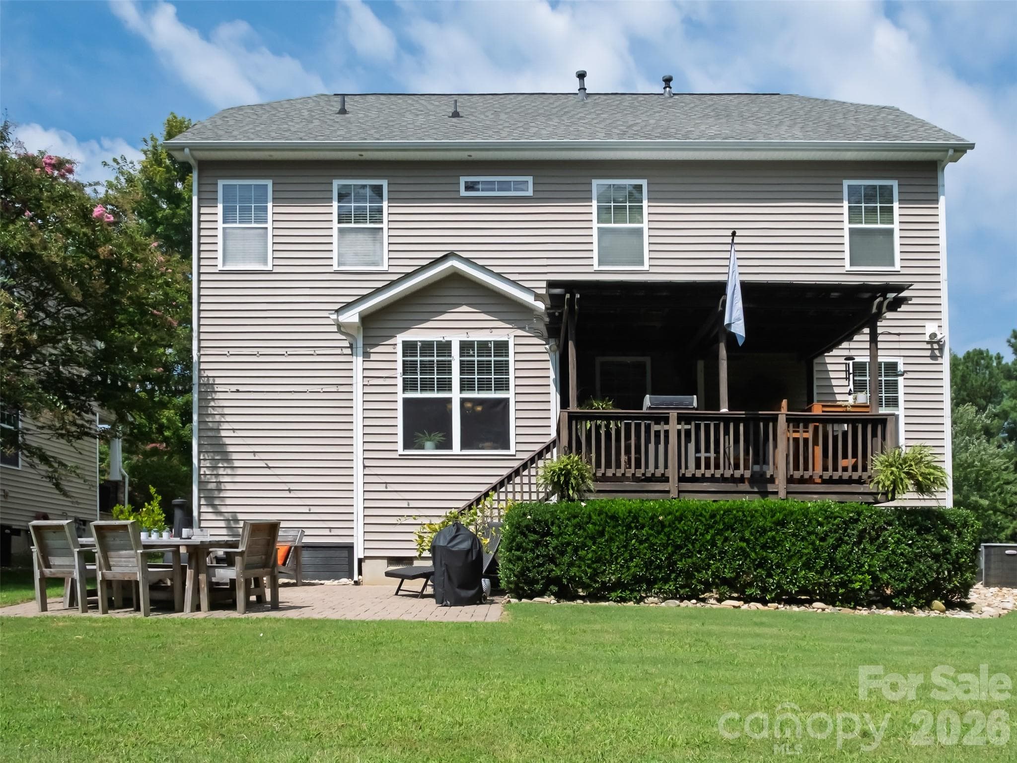 Single Family Residence at 172 Tom Sawyer Lane, Mount Holly, photo 46 of 48