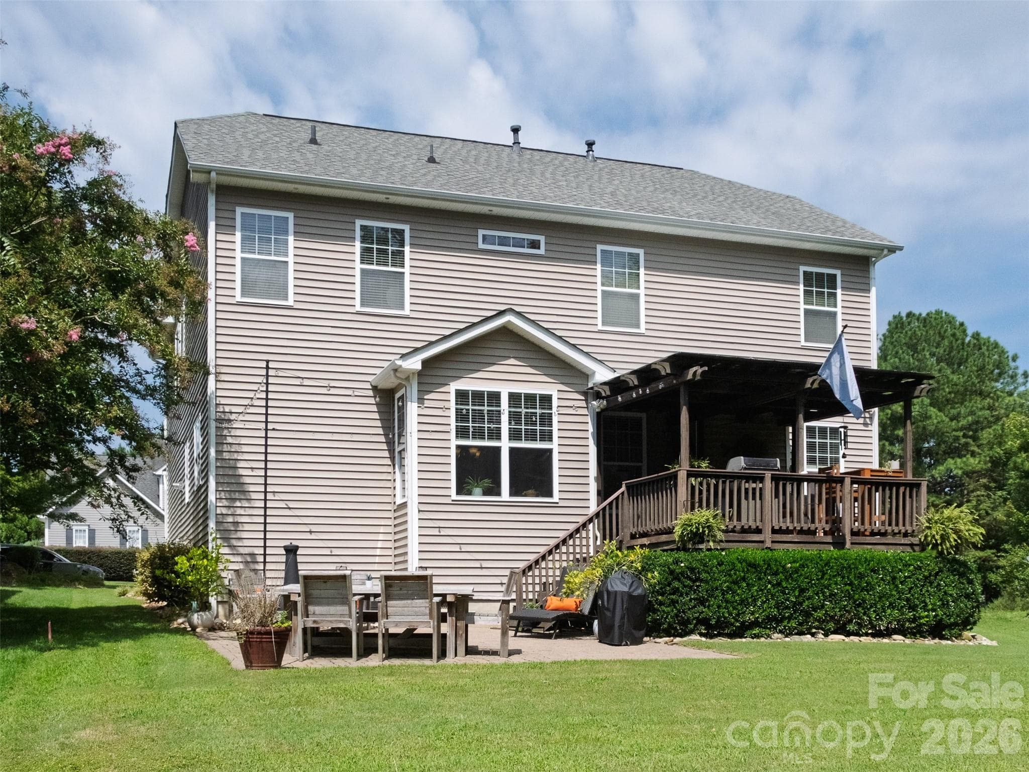 Single Family Residence at 172 Tom Sawyer Lane, Mount Holly, photo 47 of 48