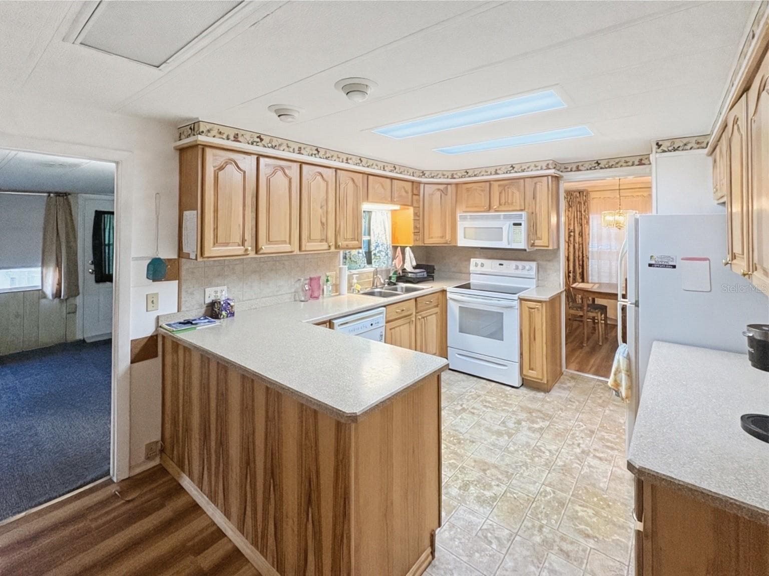 Manufactured Home at 21 N BOBWHITE RD, WILDWOOD, photo 14 of 32