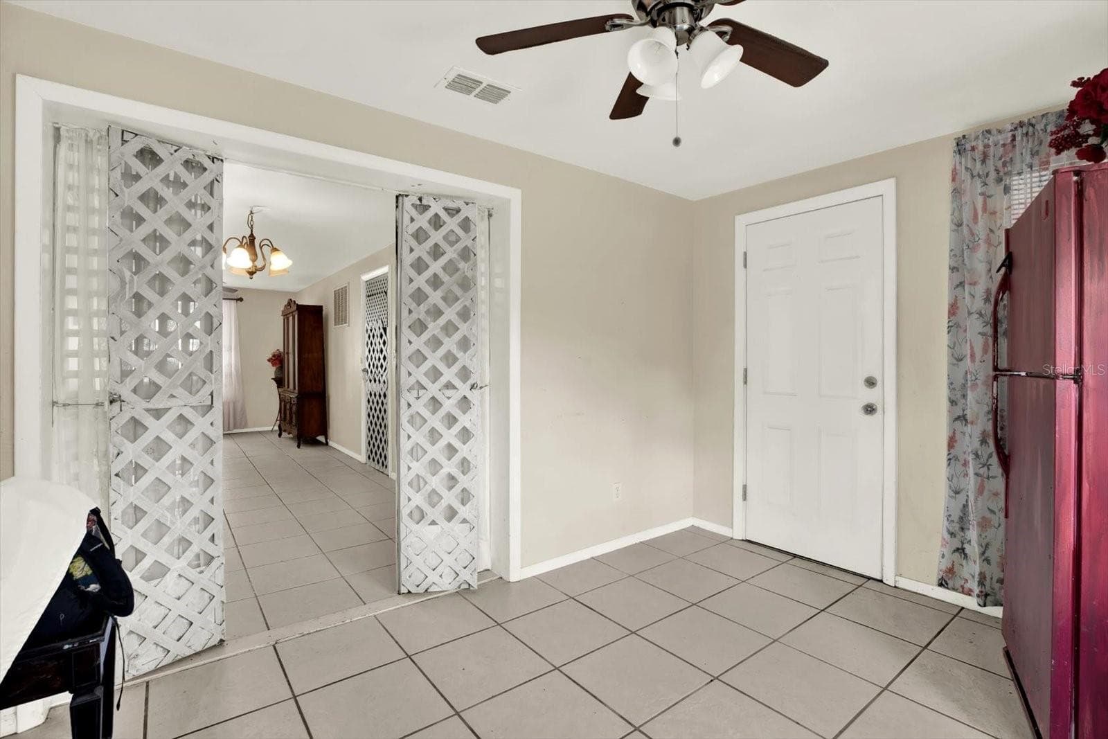 Single Family Residence at 4737 LONGWOOD AVE, HOLIDAY, photo 13 of 23