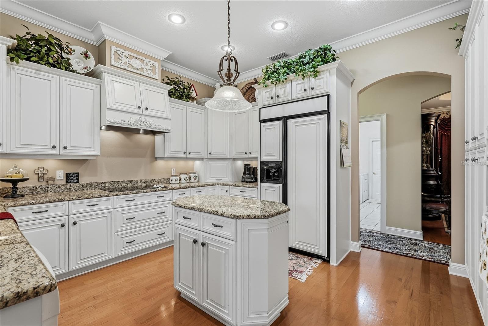 Kitchen - 18350 HANCOCK BLUFF RD, DADE CITY
