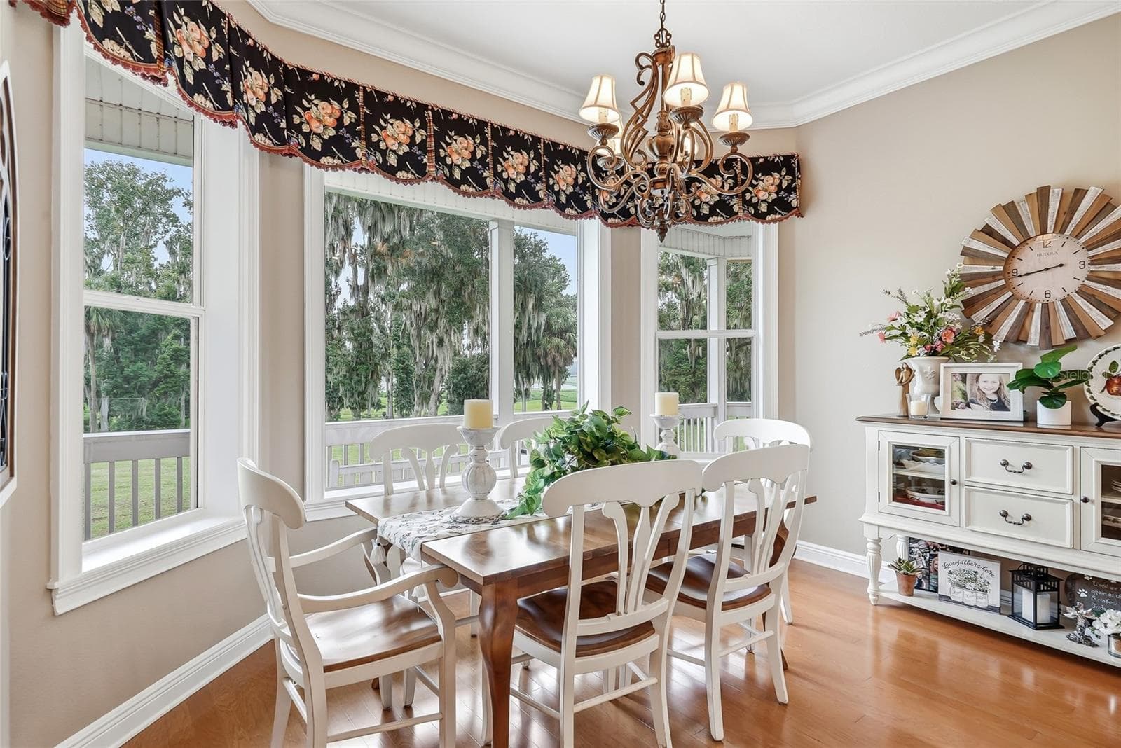 Breakfast Nook - 18350 HANCOCK BLUFF RD, DADE CITY