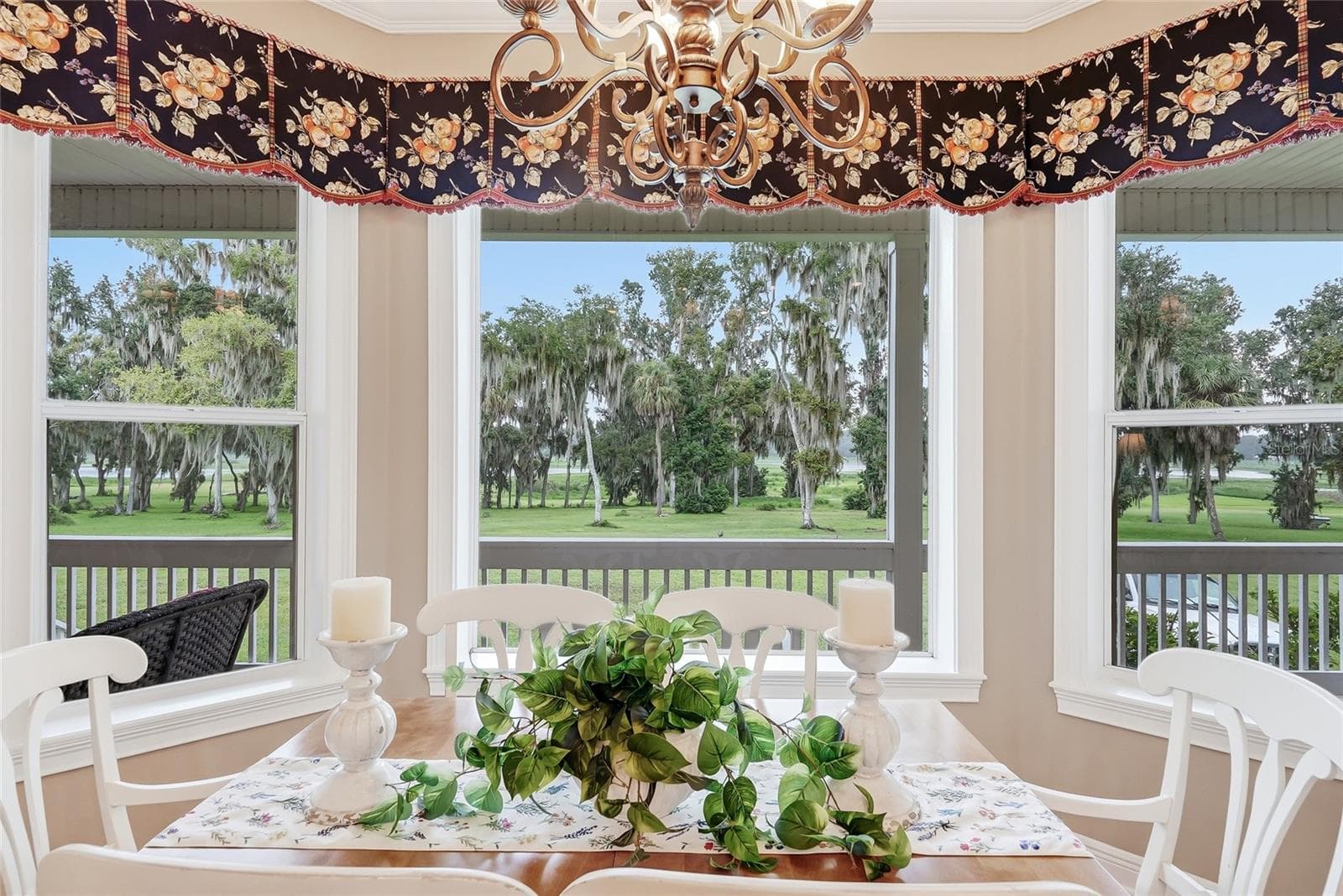 Kitchen/Breakfast Nook Window - 18350 HANCOCK BLUFF RD, DADE CITY
