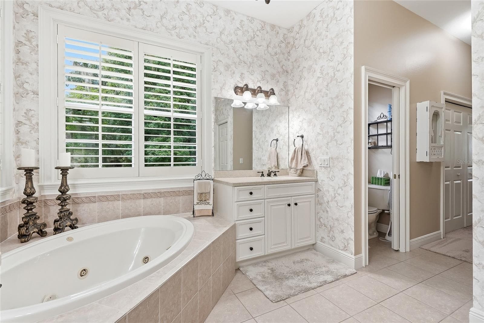 Primary Bathroom - 18350 HANCOCK BLUFF RD, DADE CITY