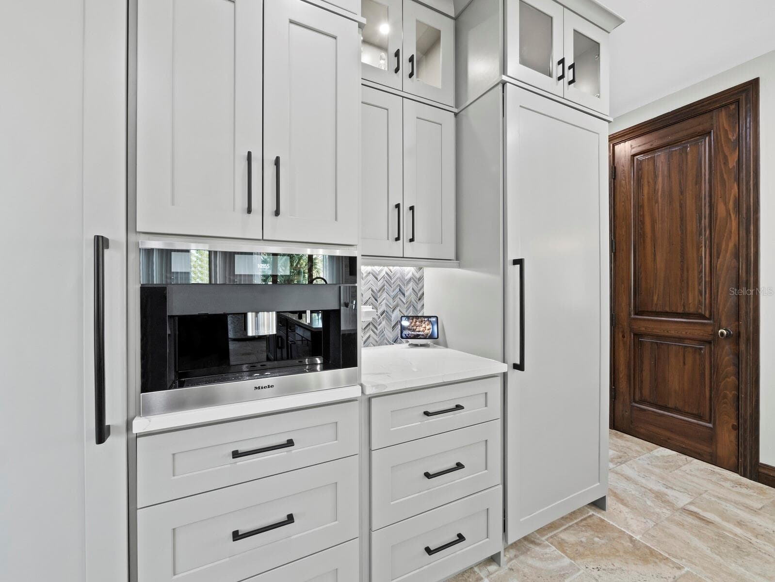 Single Family Residence at 795 MARBURY LN, LONGBOAT KEY, photo 22 of 80