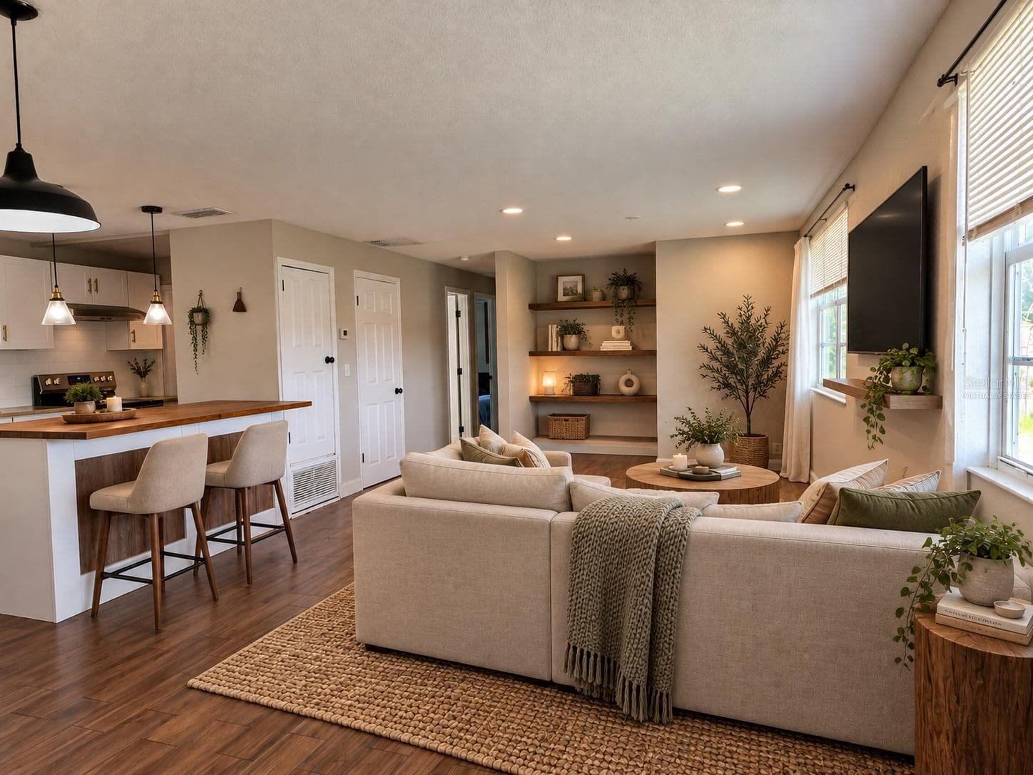 Virtually Staged - 852 DERBYSHIRE RD, DAYTONA BEACH
