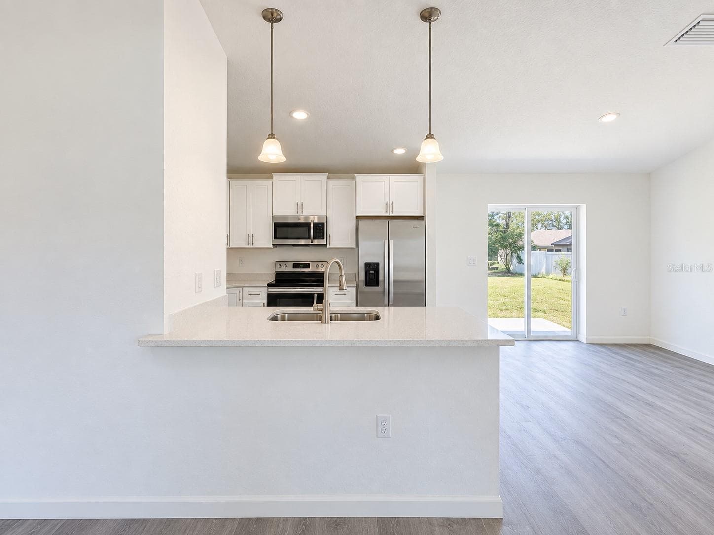 Single Family Residence at 4077 SE 139TH ST, SUMMERFIELD, photo 9 of 26