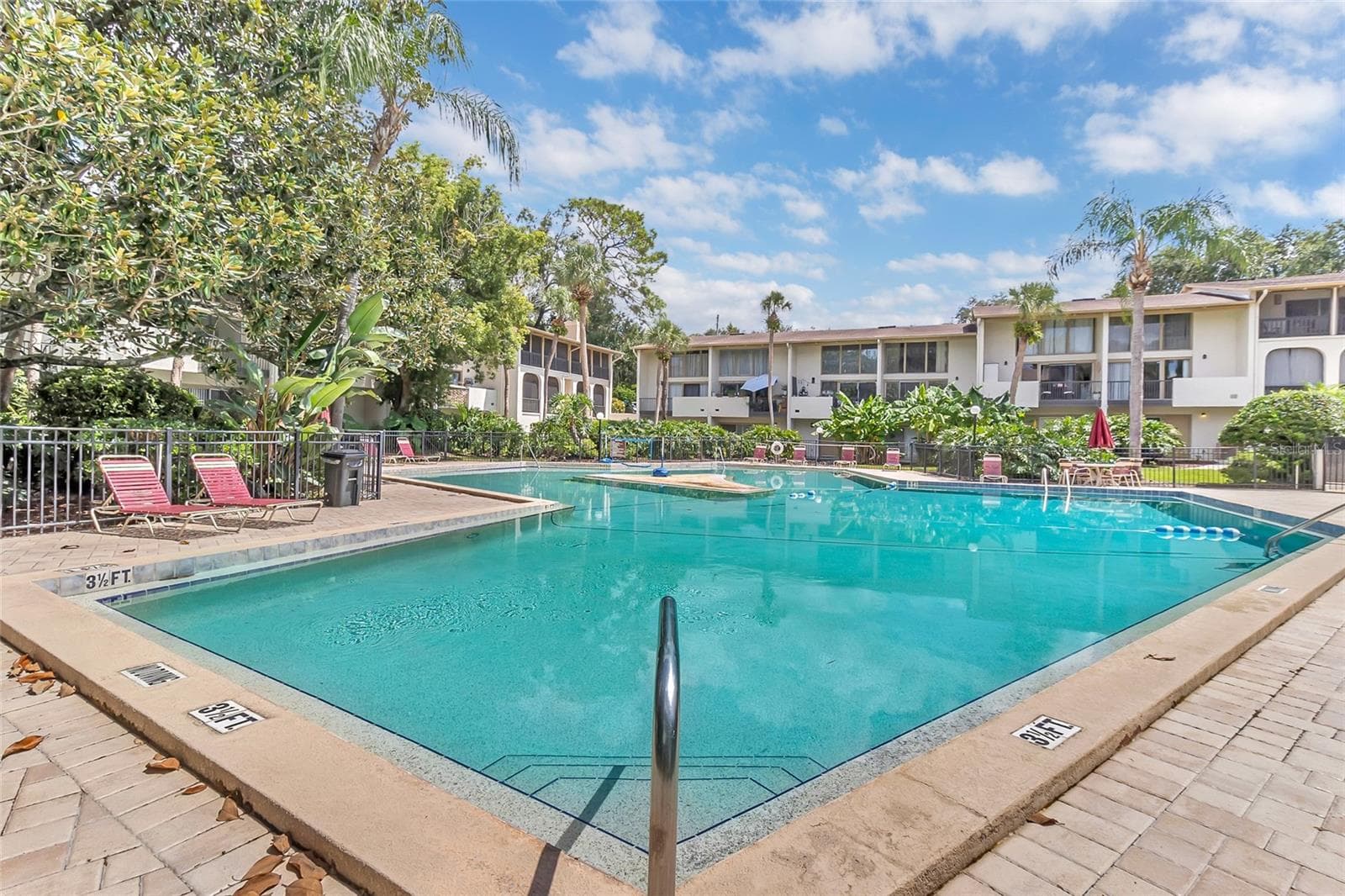 Condominium at 200 MAITLAND AVE #41, ALTAMONTE SPRINGS, photo 19 of 38