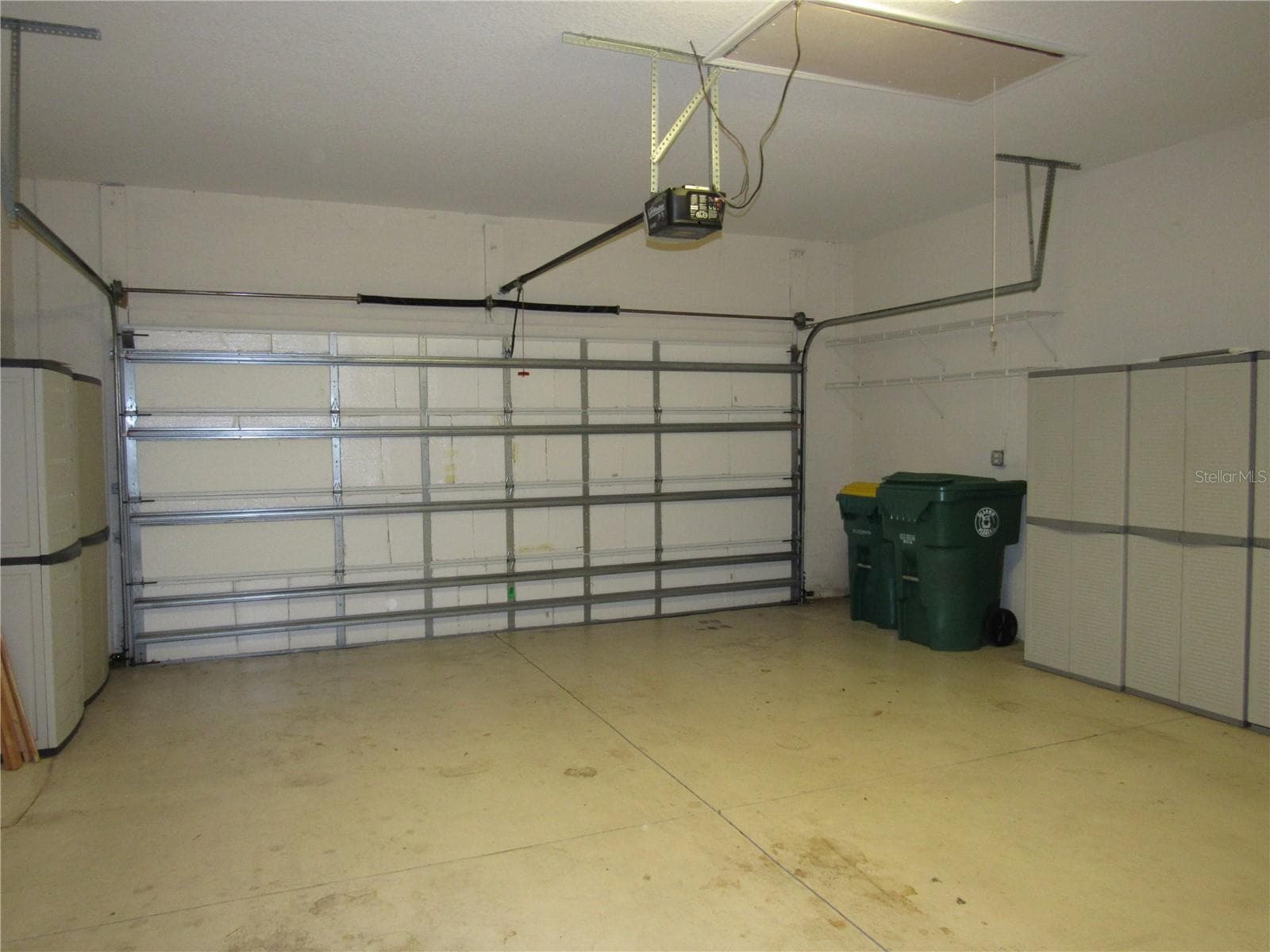 OVERSIZED GARAGE - 506 HERON POINT WAY, DELAND