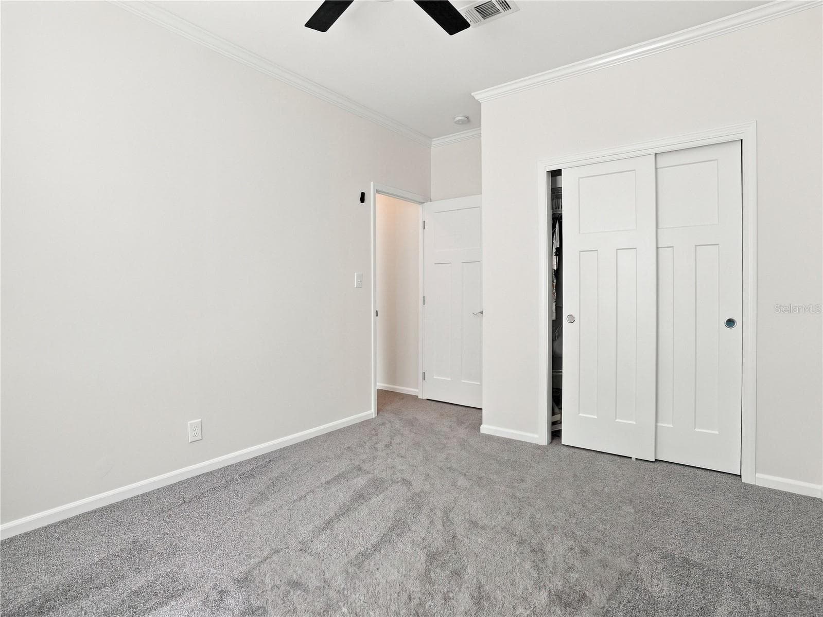 Manufactured Home at 341 SUNCOAST BLVD, SPRING HILL, photo 33 of 52
