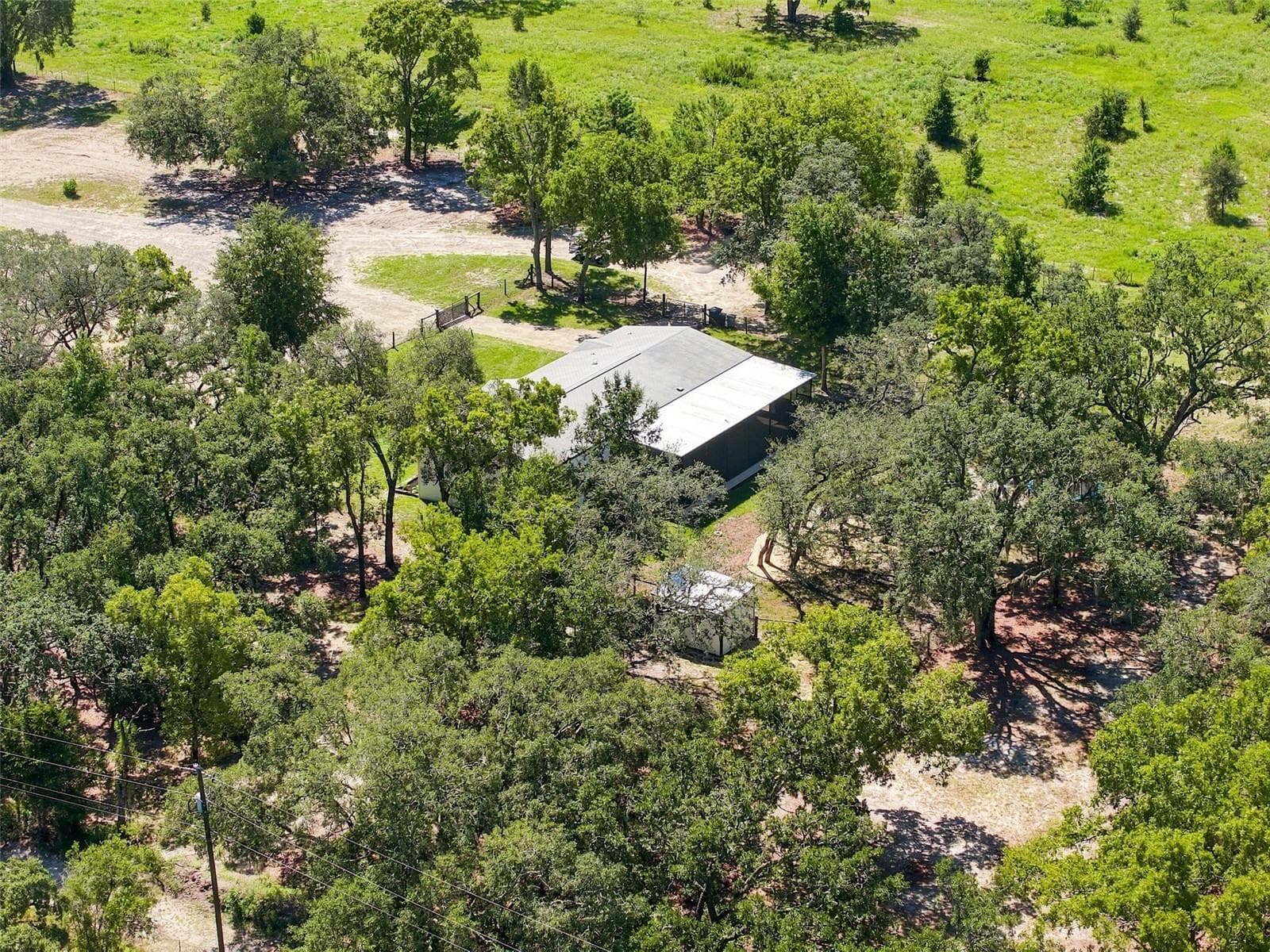 Manufactured Home at 341 SUNCOAST BLVD, SPRING HILL, photo 48 of 52