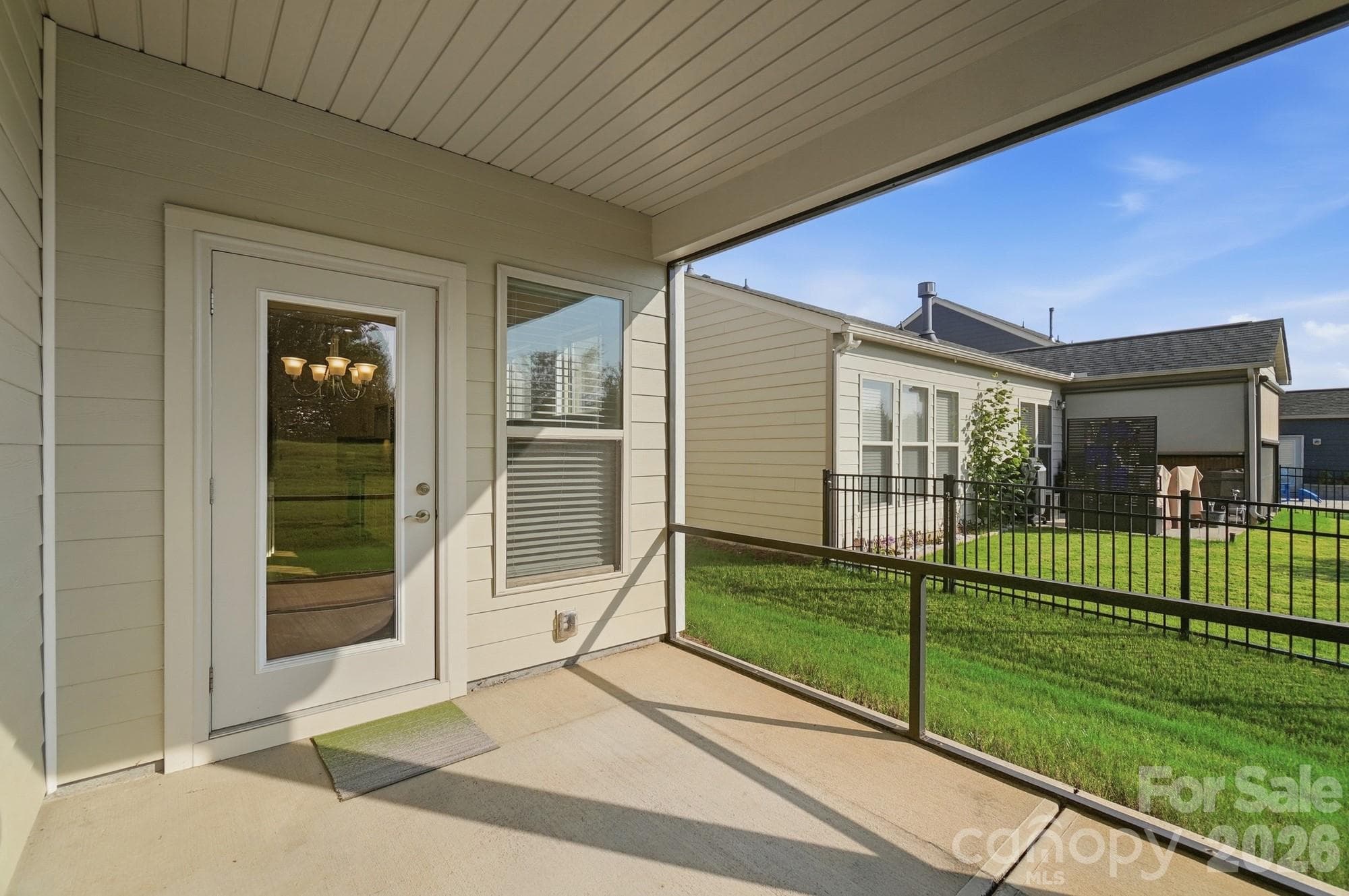 Single Family Residence at 1620 Red Leaf Drive, Fort Mill, photo 34 of 42