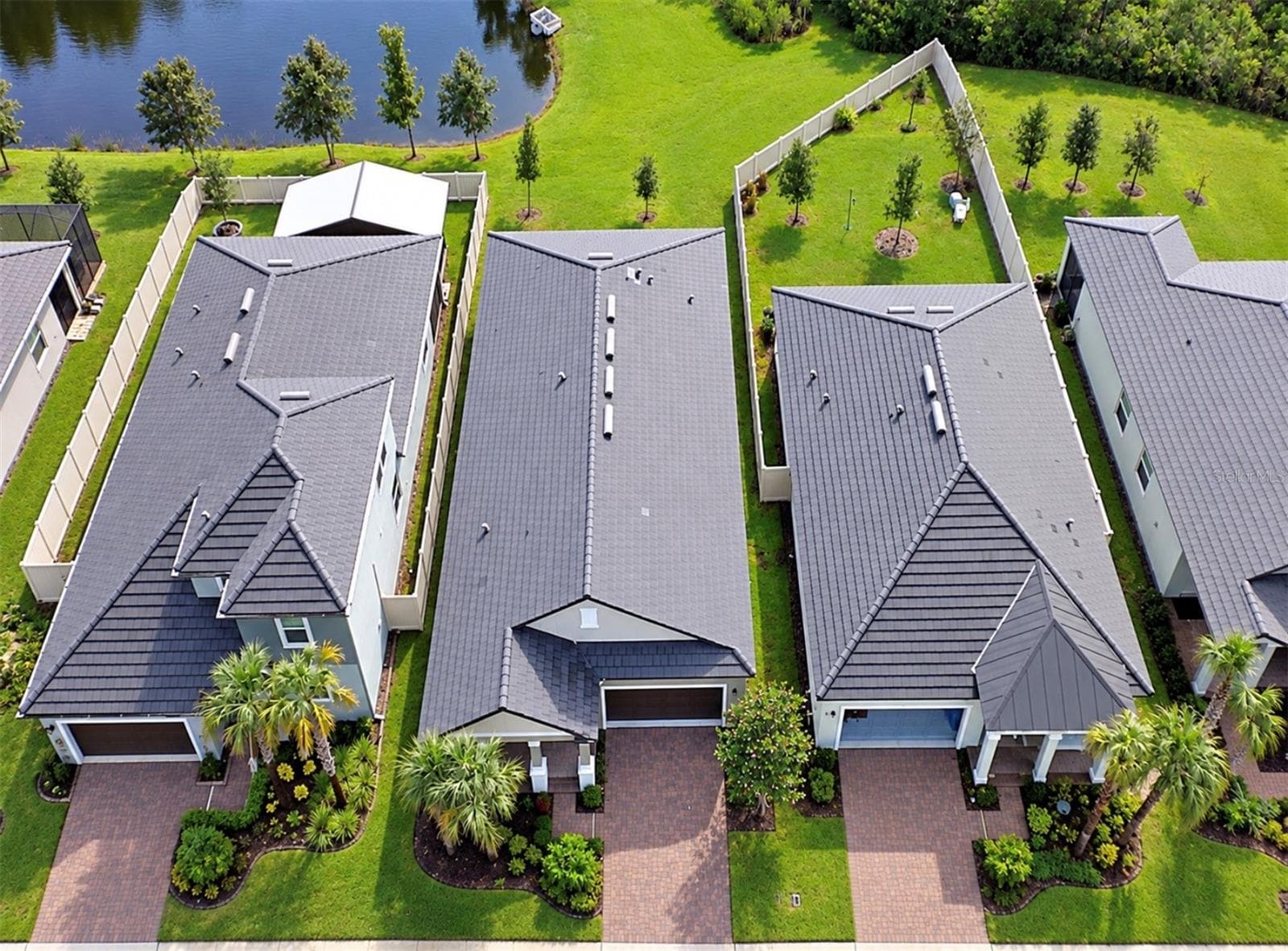 Single Family Residence at 10060 BANYAN BREEZE BLVD, LAND O LAKES, photo 31 of 41