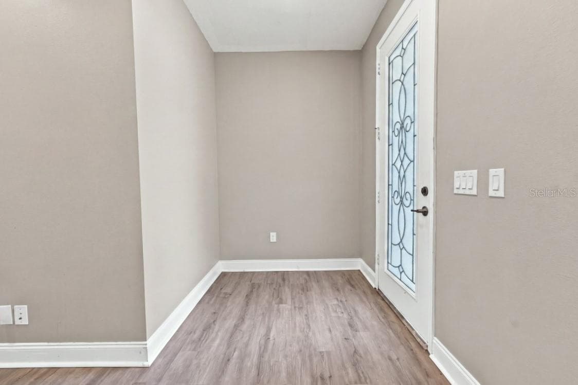 Townhouse at 1511 SWEET APPLE ST, OAKLAND, photo 35 of 42