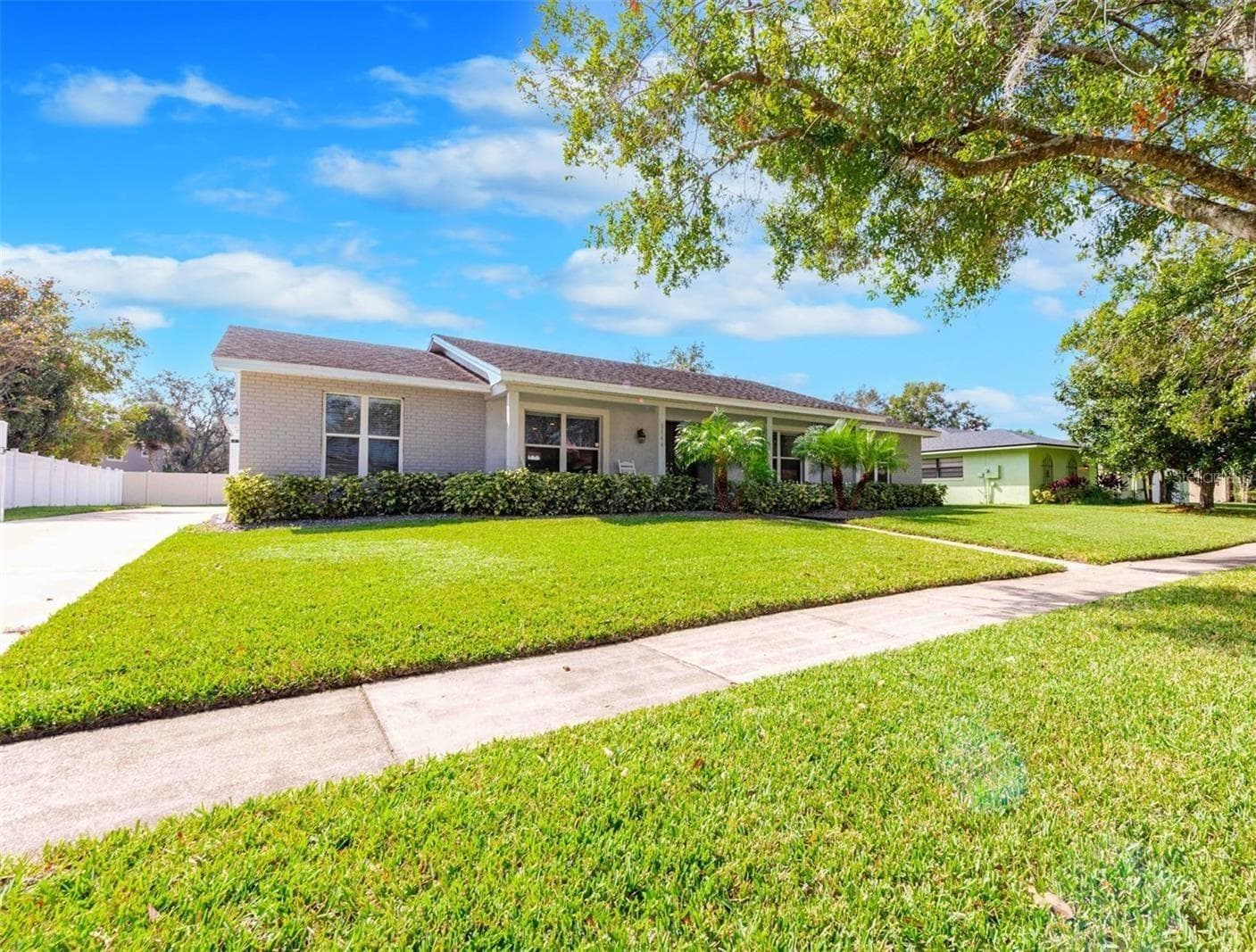 Single Family Residence at 8144 BANYAN BLVD, ORLANDO, photo 2 of 35