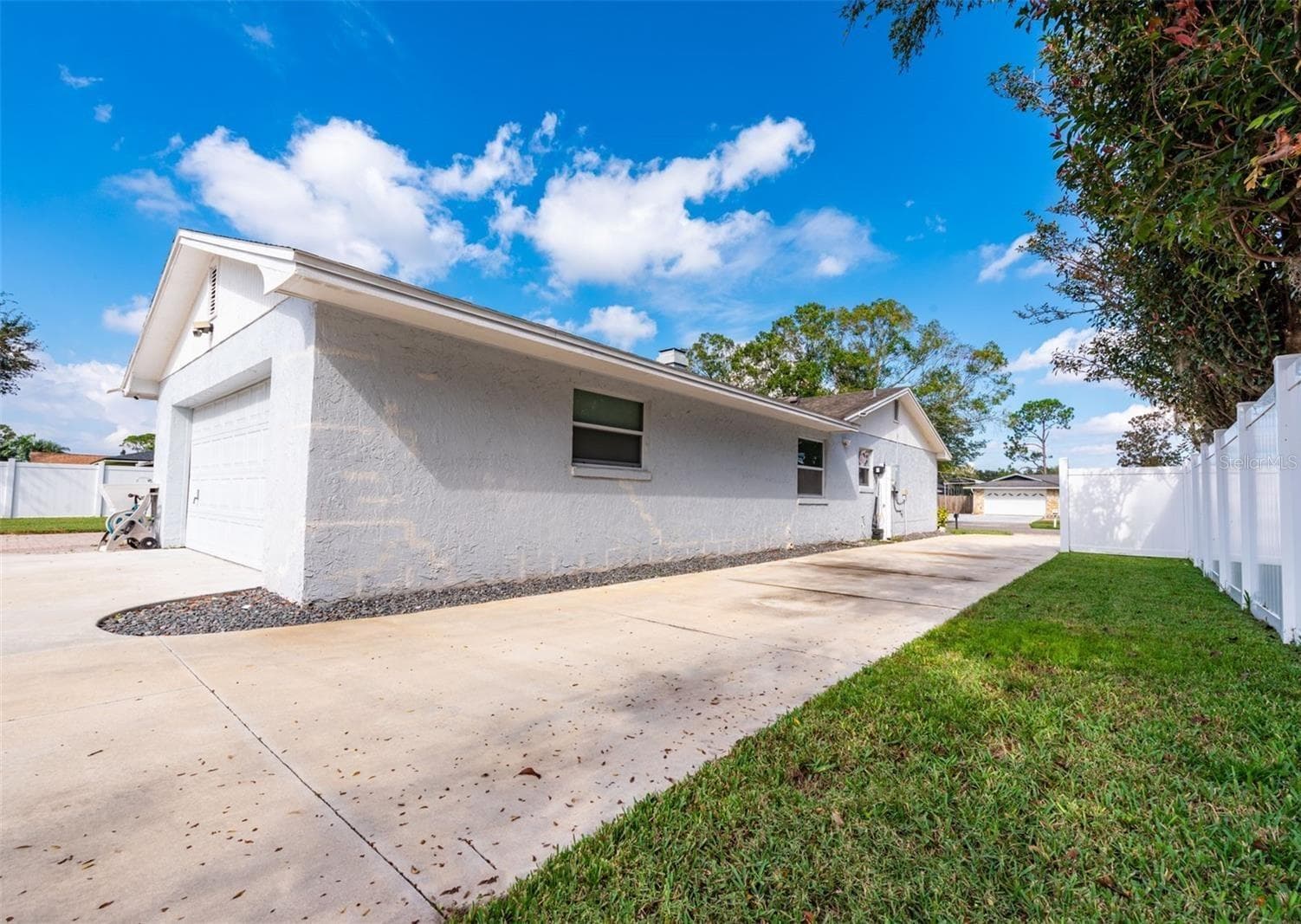 Single Family Residence at 8144 BANYAN BLVD, ORLANDO, photo 8 of 35