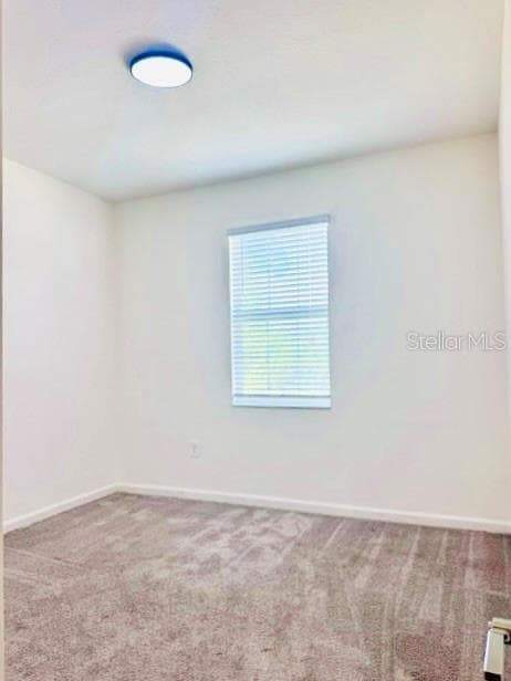 Single Family Residence at 33611 SKY BLOSSOM CIR, LEESBURG, photo 18 of 32