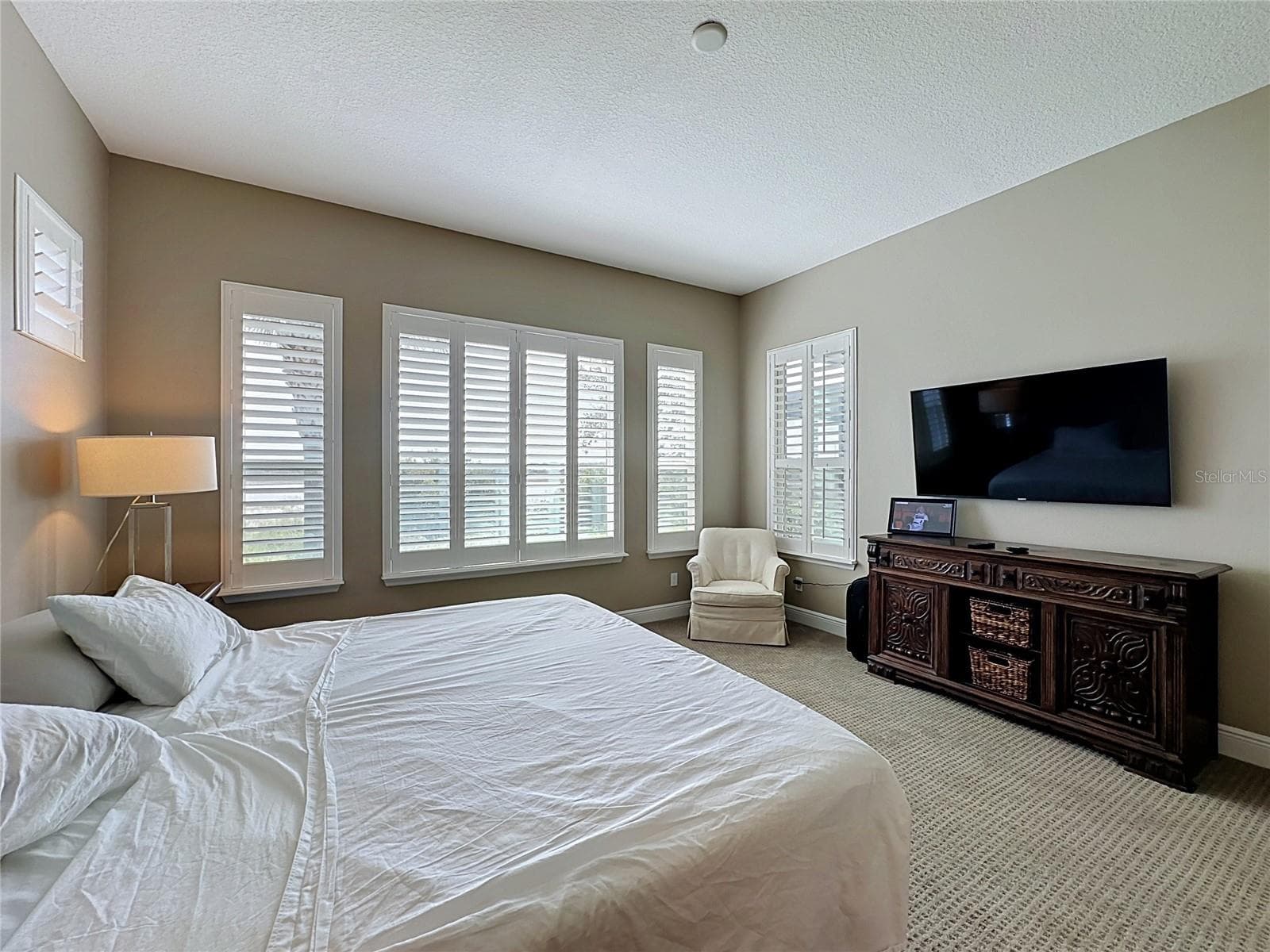 Single Family Residence at 264 SILVER MAPLE RD, GROVELAND, photo 31 of 91