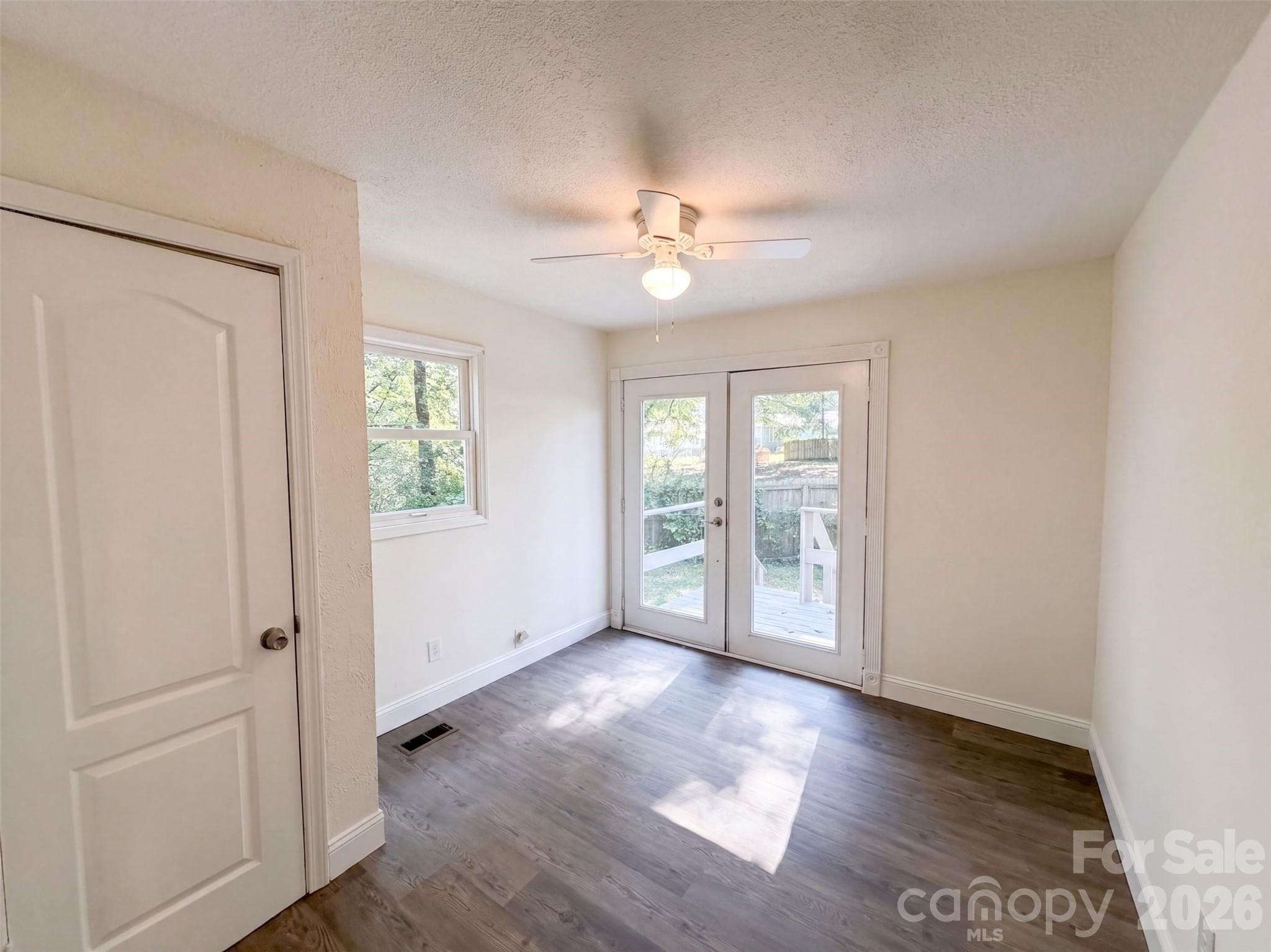 Single Family Residence at 1610 Martin Avenue, Gastonia, photo 11 of 16