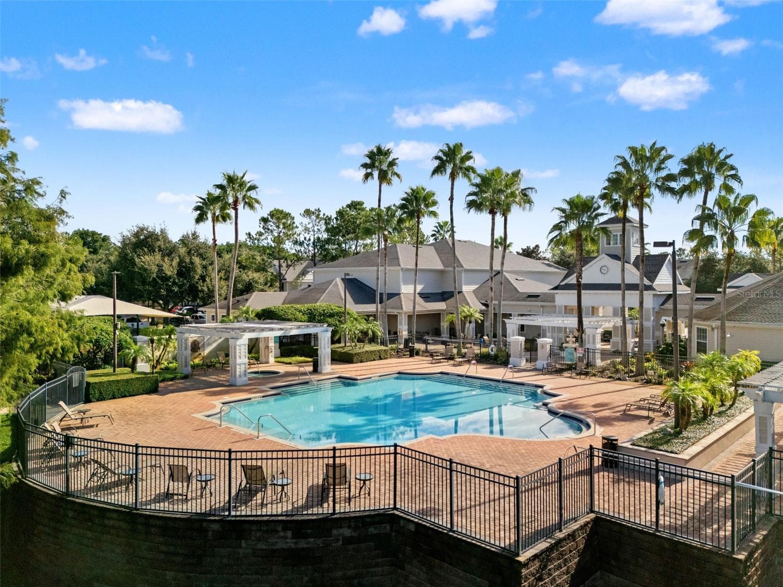 Community Pool - 431 SOUTHERN PECAN CIR #101, WINTER GARDEN