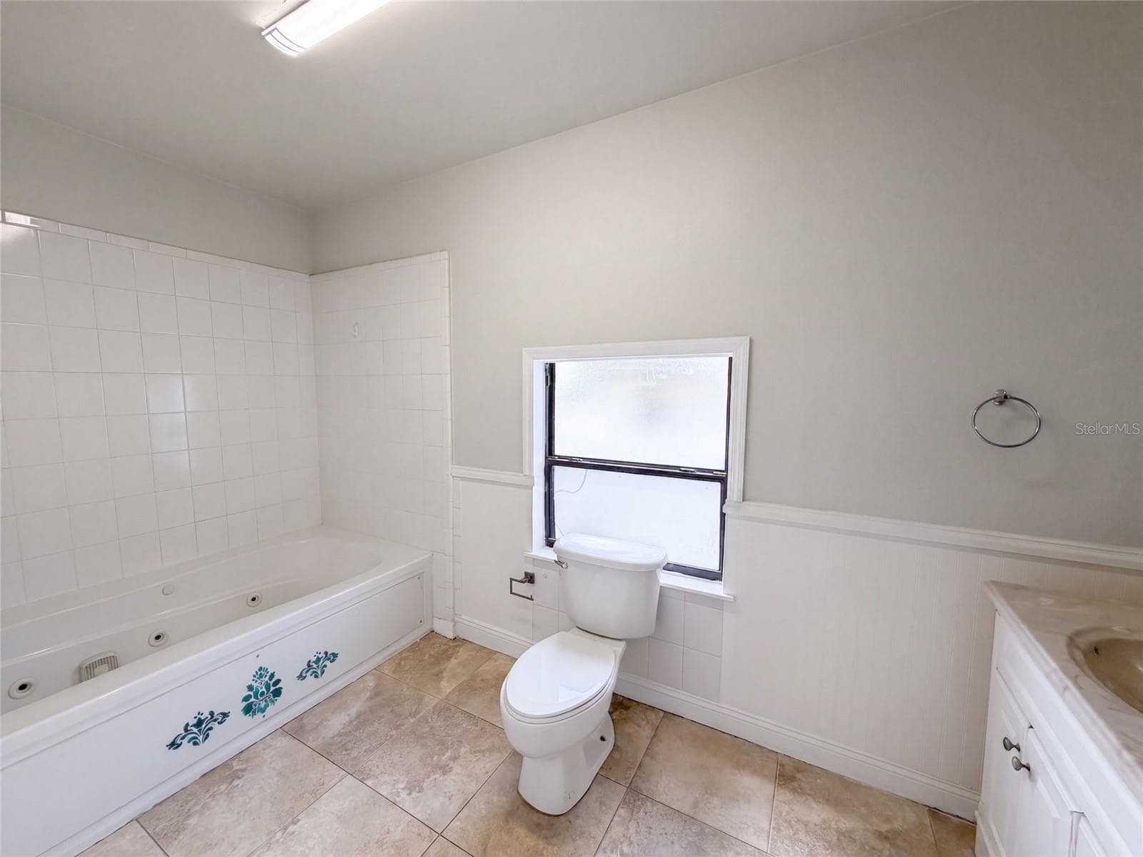 Single Family Residence at 3225 CLEVELAND HEIGHTS BLVD, LAKELAND, photo 12 of 18