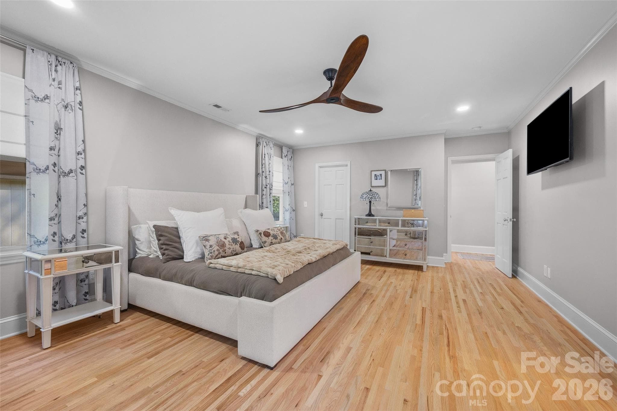 Single Family Residence at 4310 Craig Avenue, Charlotte, photo 16 of 42