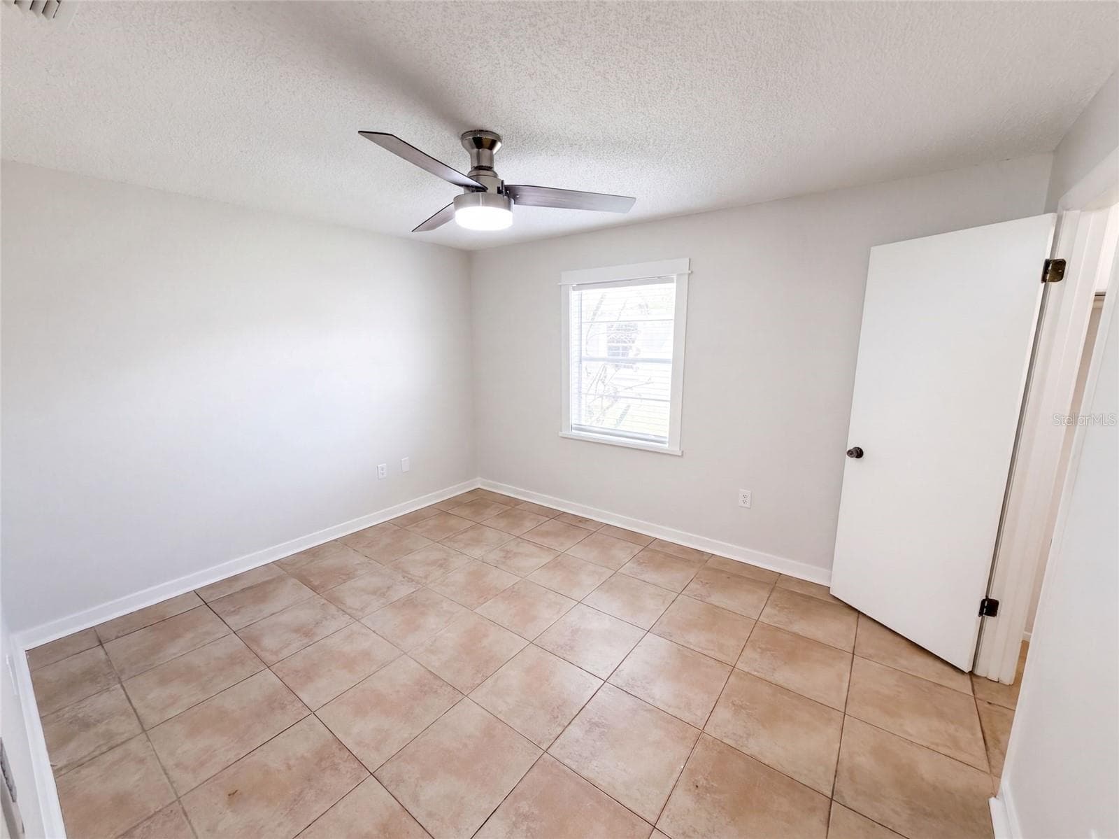 Townhouse at 411 DORCHESTER SQ, LAKE MARY, photo 4 of 19